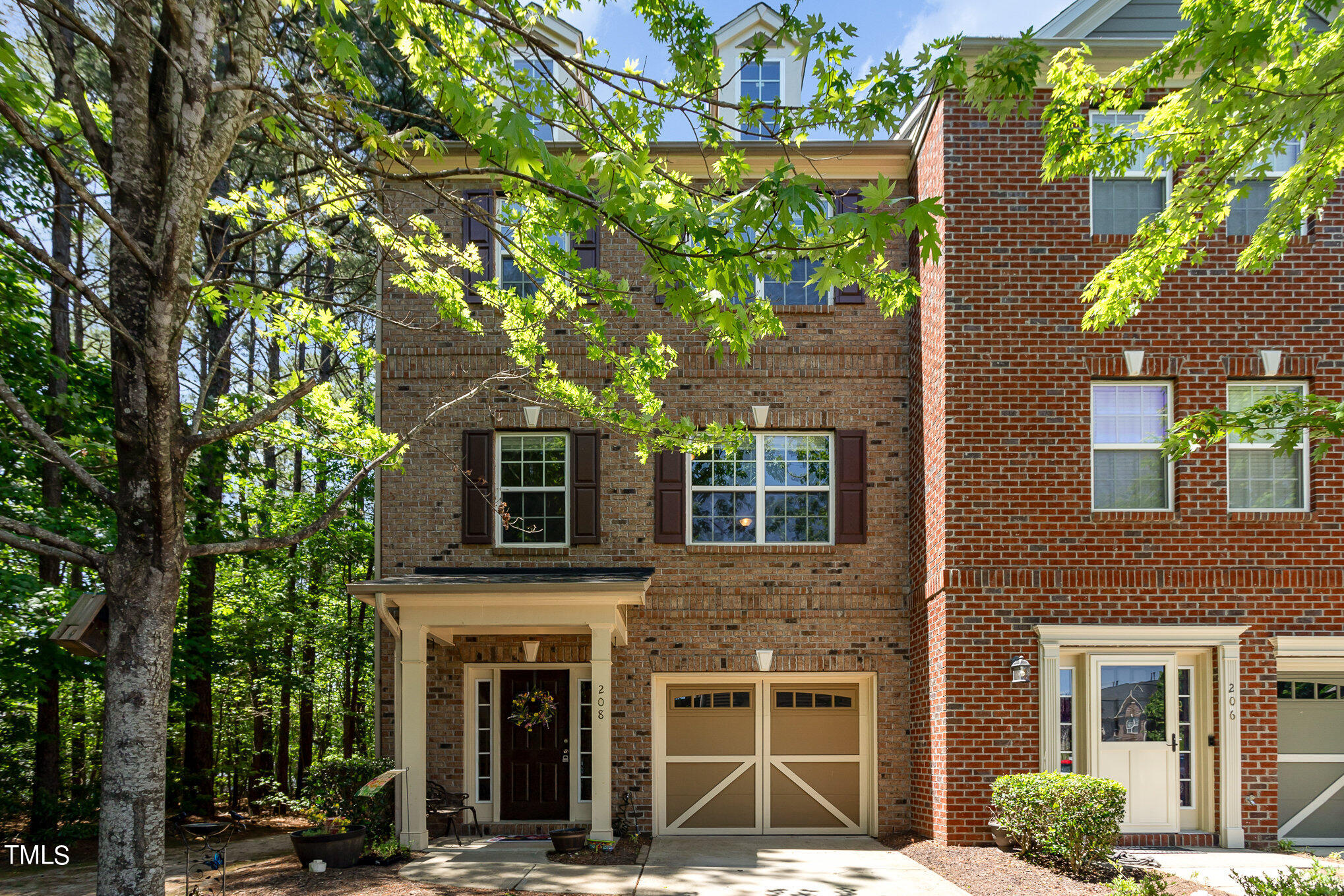 View Apex, NC 27539 townhome