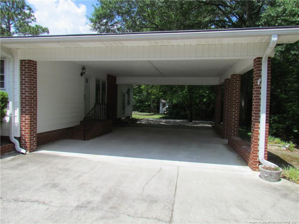 310 N Farmers Road