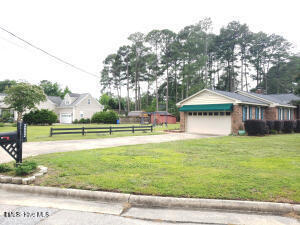 3902 Little John Drive N