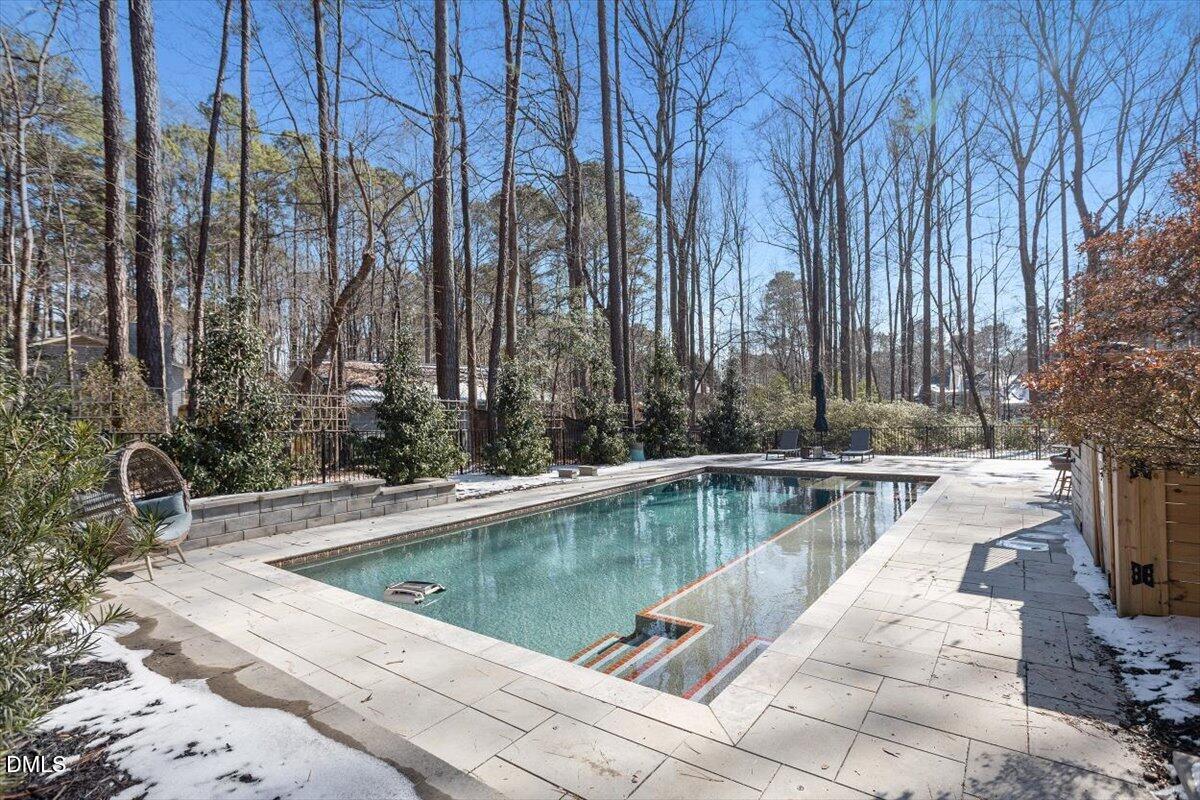 6025 Old Horseman Trail