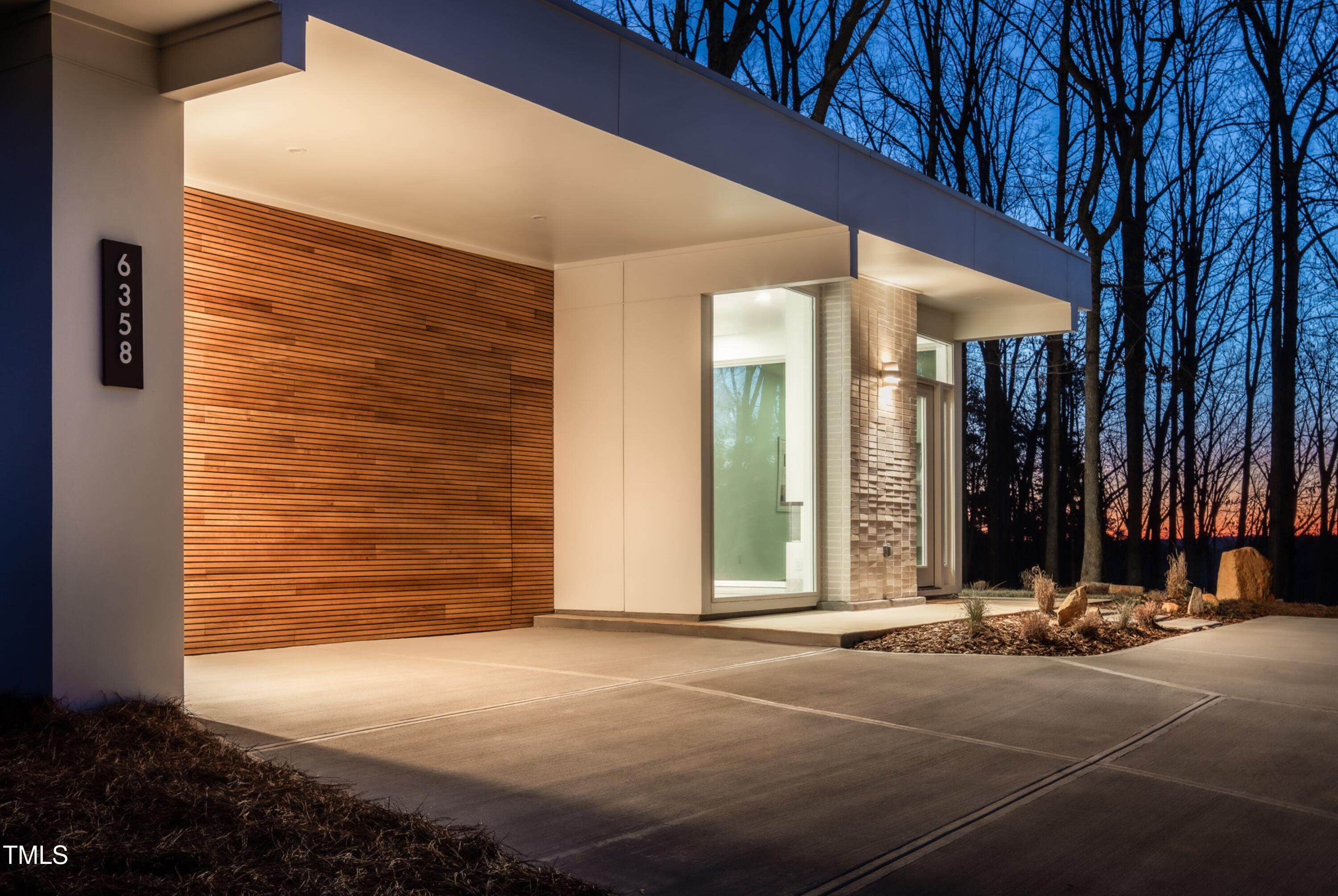6358 Pathway Ct Court