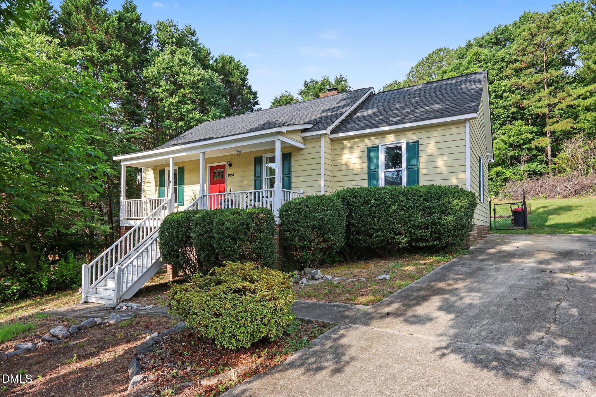 924 Big Bend Court