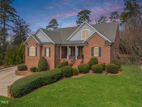 3204 Cobblestone Court Raleigh NC 27607