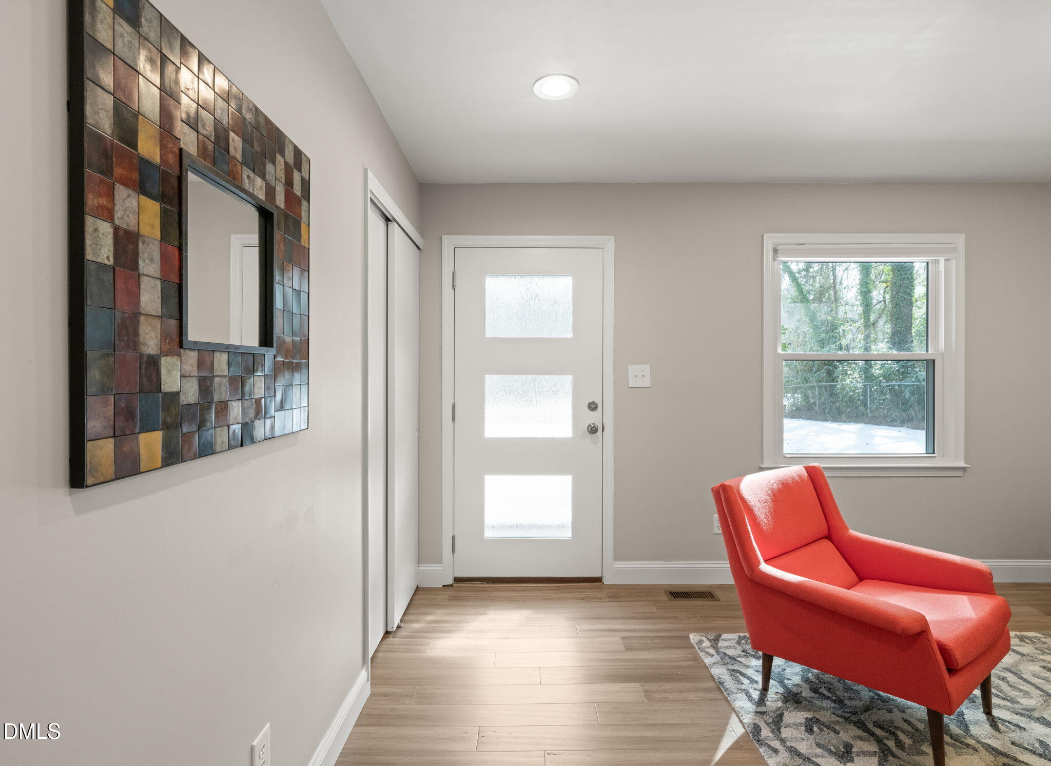 8803 Rollingwood Road