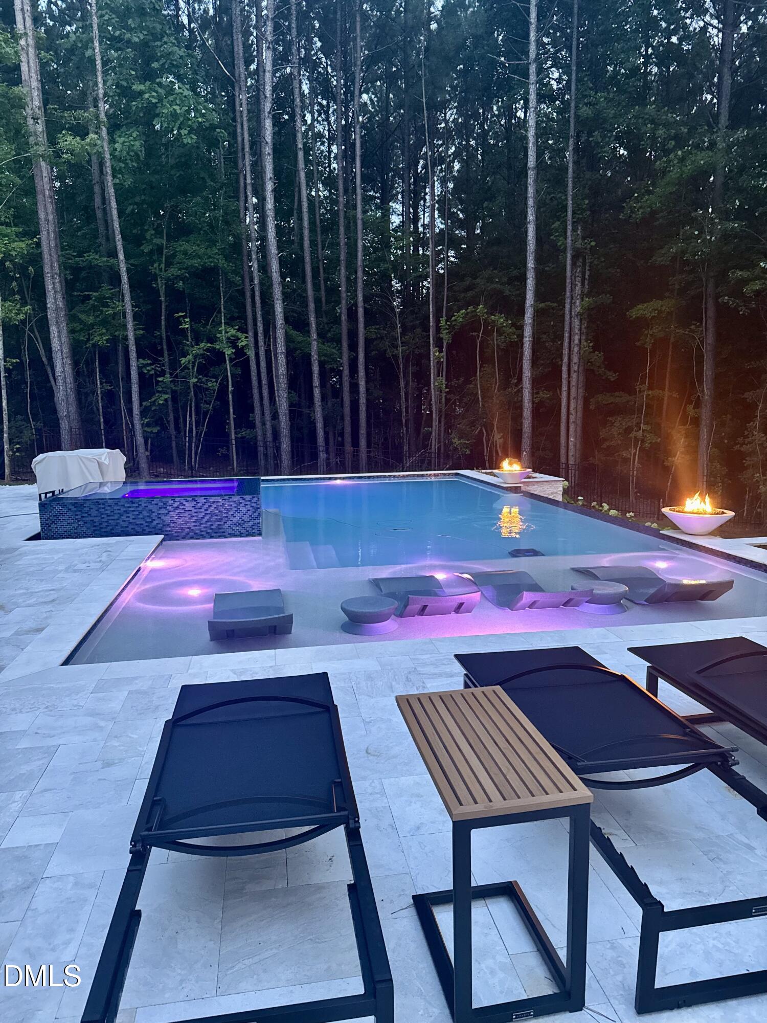 7644 Falls Creek Lane