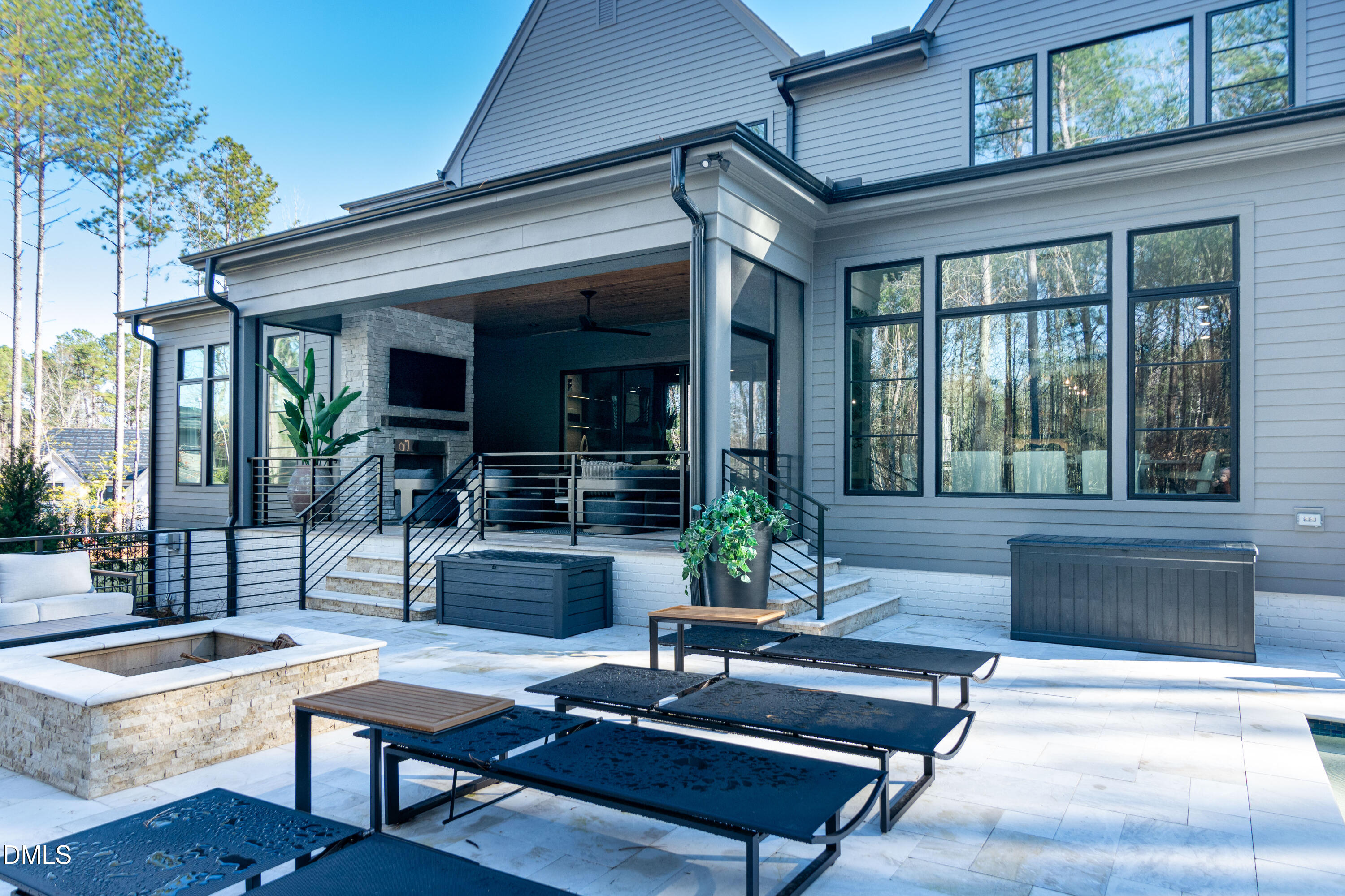 7644 Falls Creek Lane