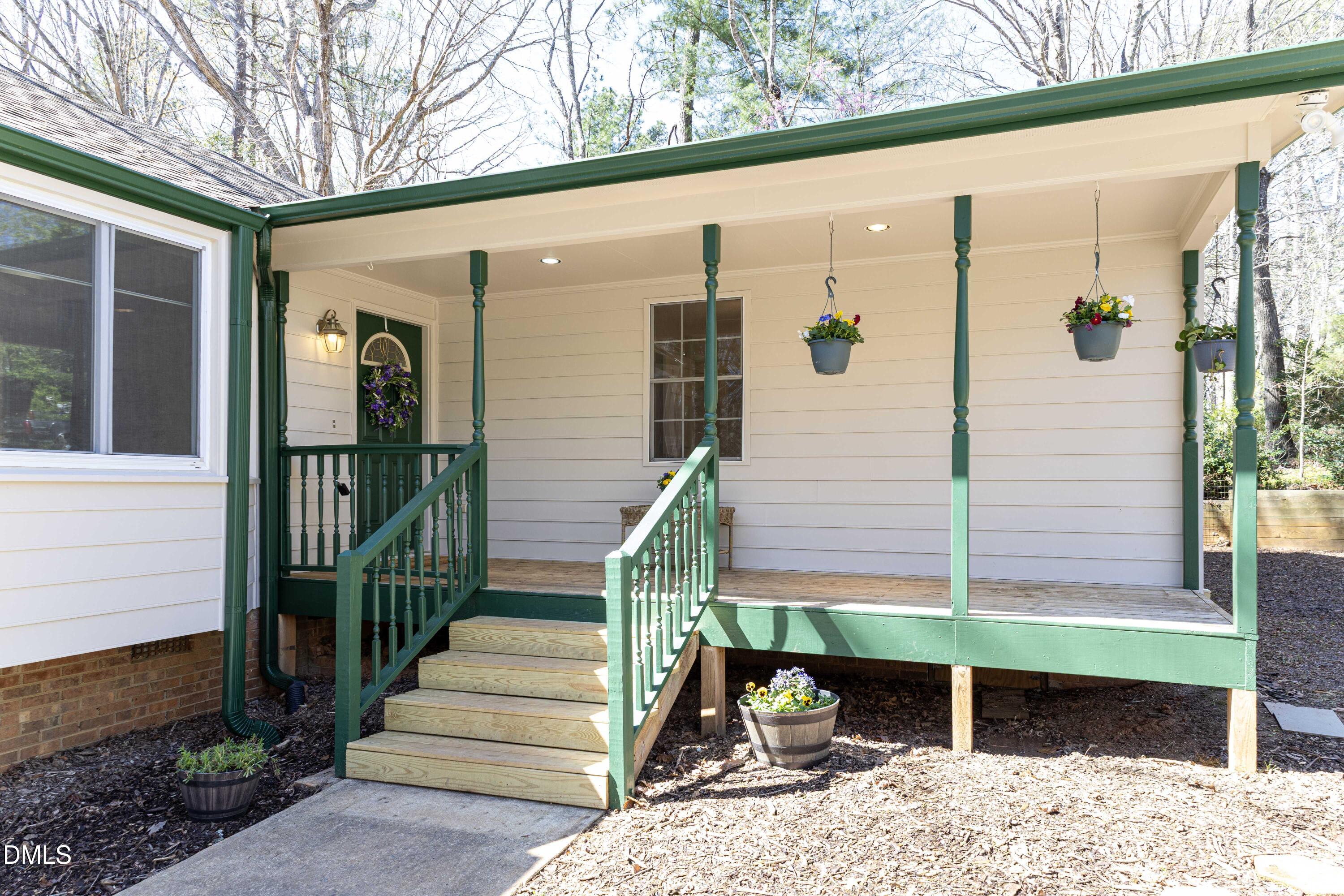 4013 Saint Edmunds Lane