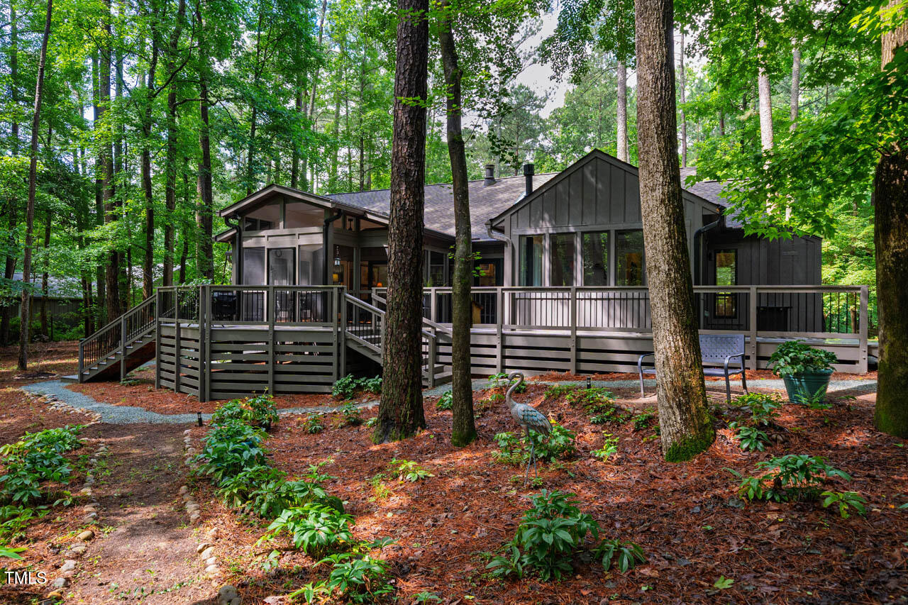 128 Shadowbrook
