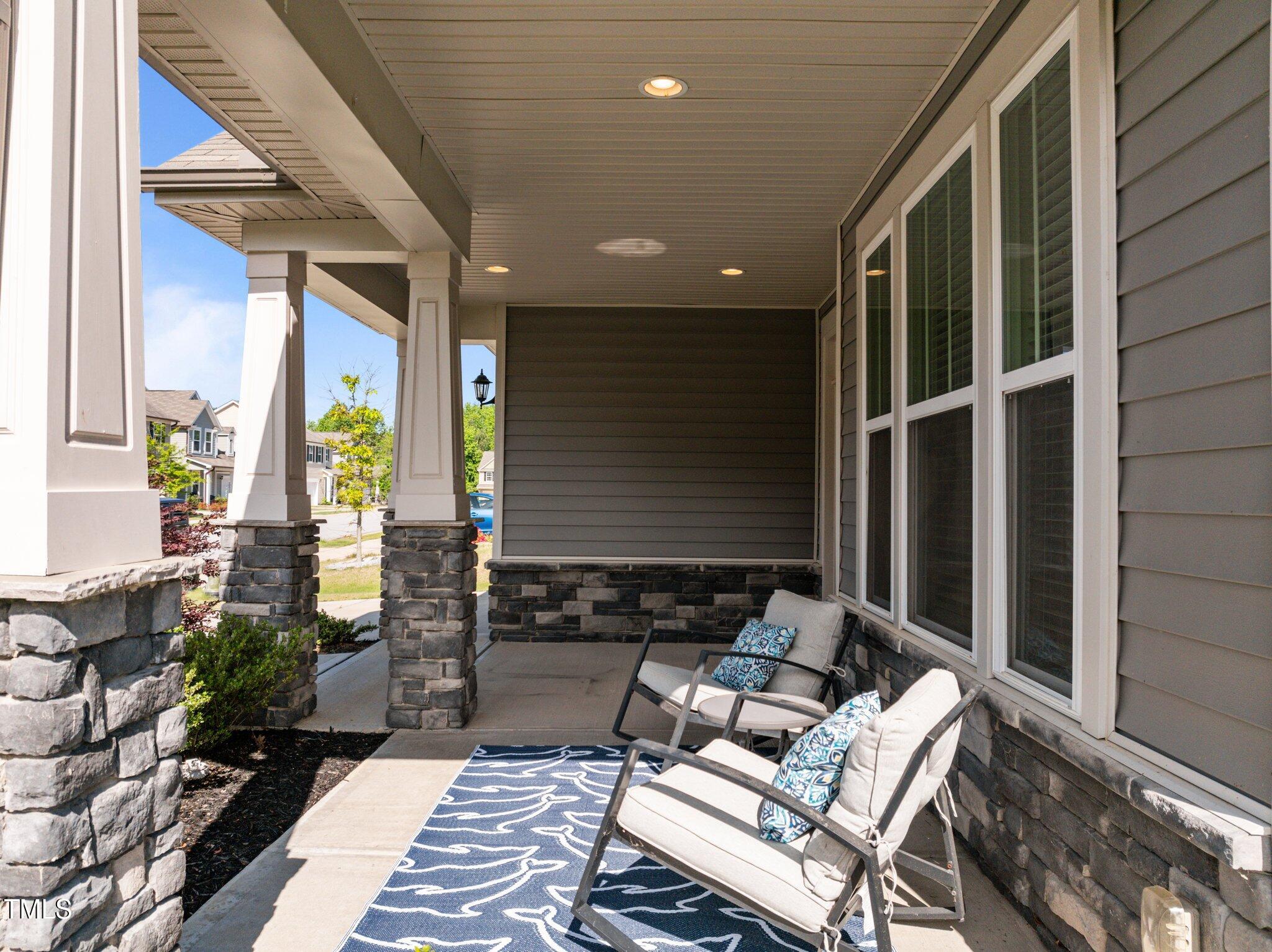 325 Avery Glenn Way