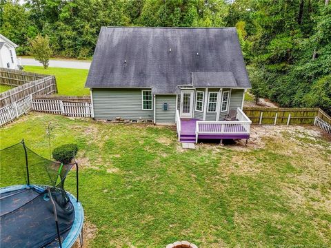 A home in Raeford