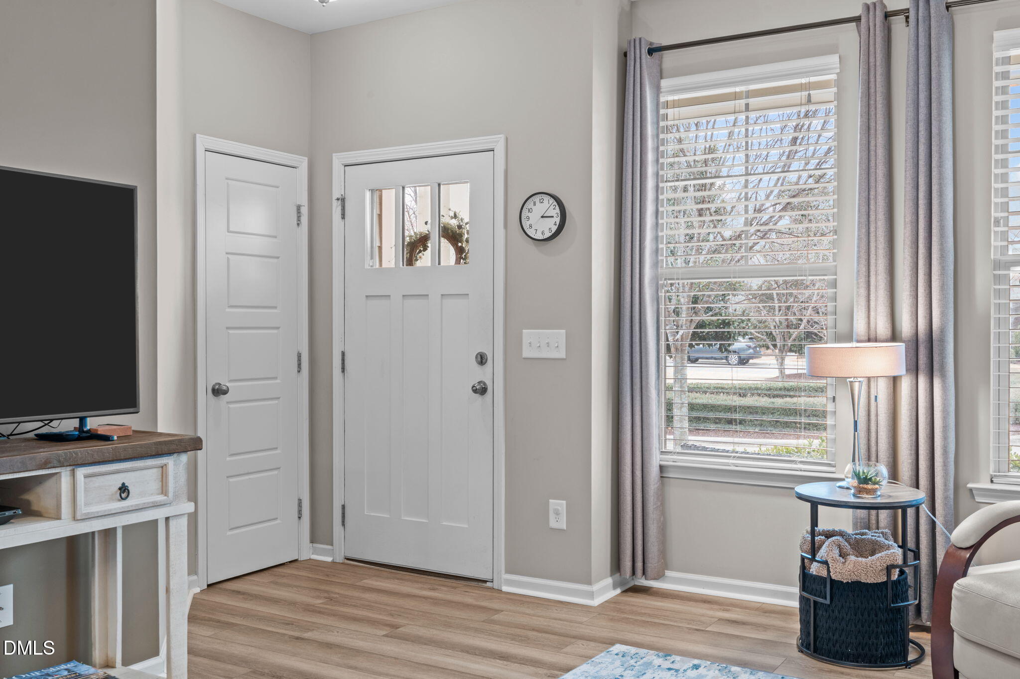 917 Ambergate Station