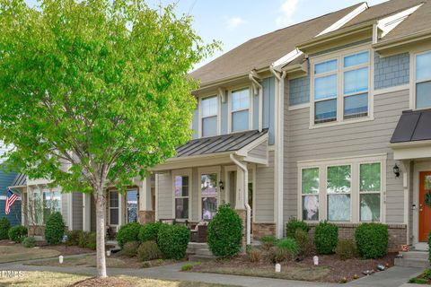 Photo of 917 Ambergate Station, Apex, NC 27502 (MLS # 10149133)