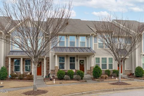 917 Ambergate Station Apex NC 27502