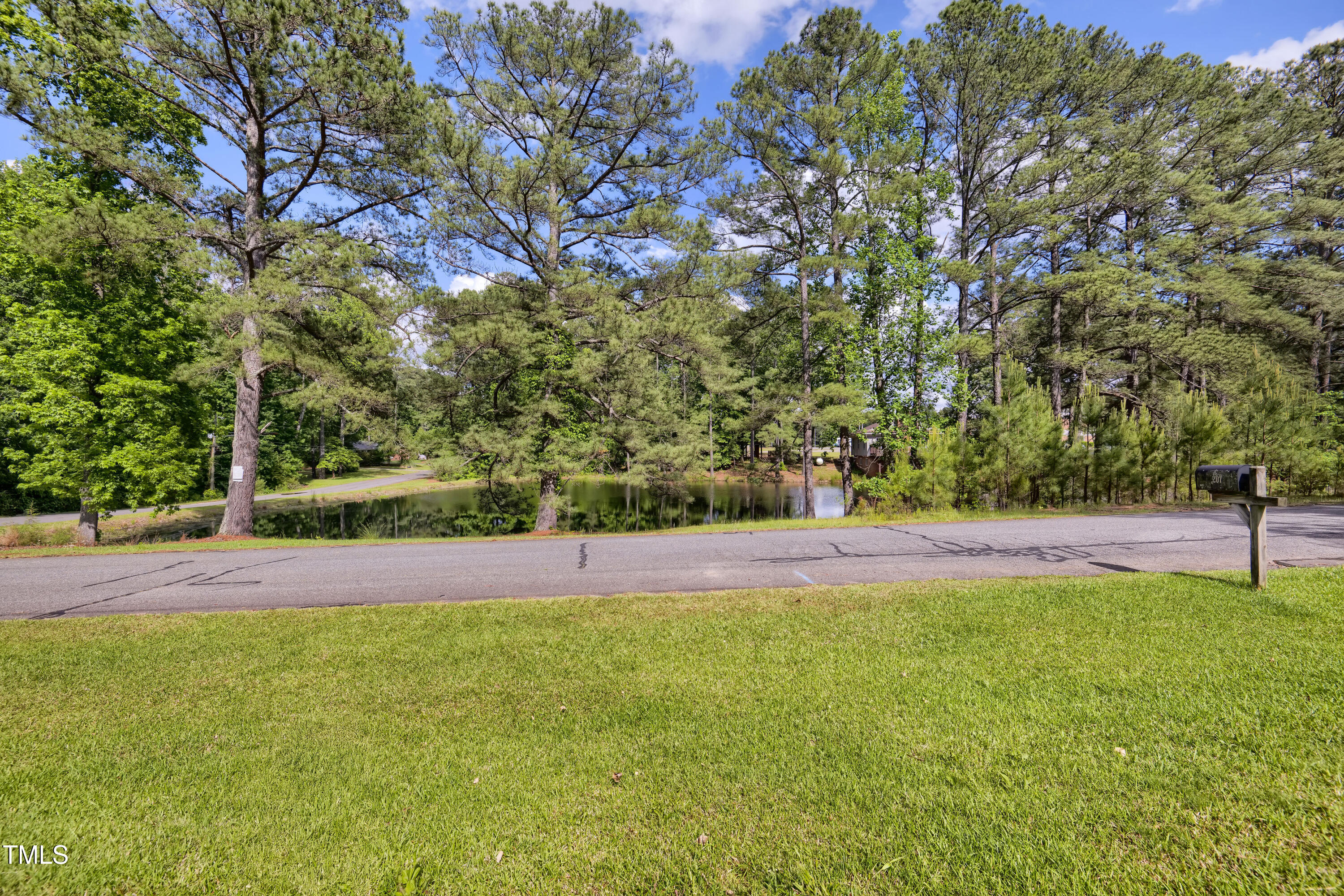 207 Mcleod Drive