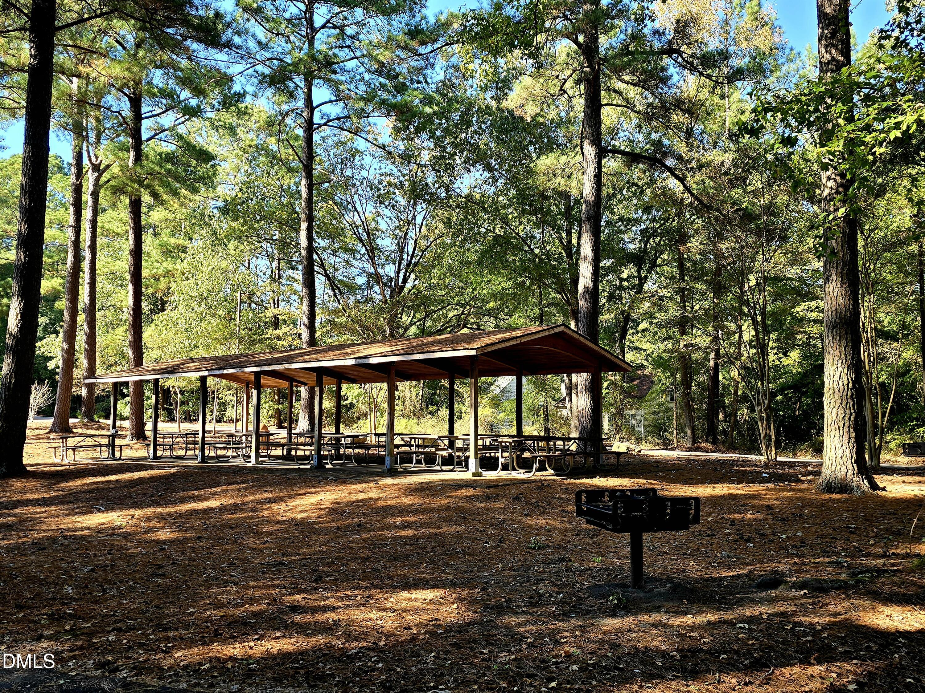 628 Oleander Road
