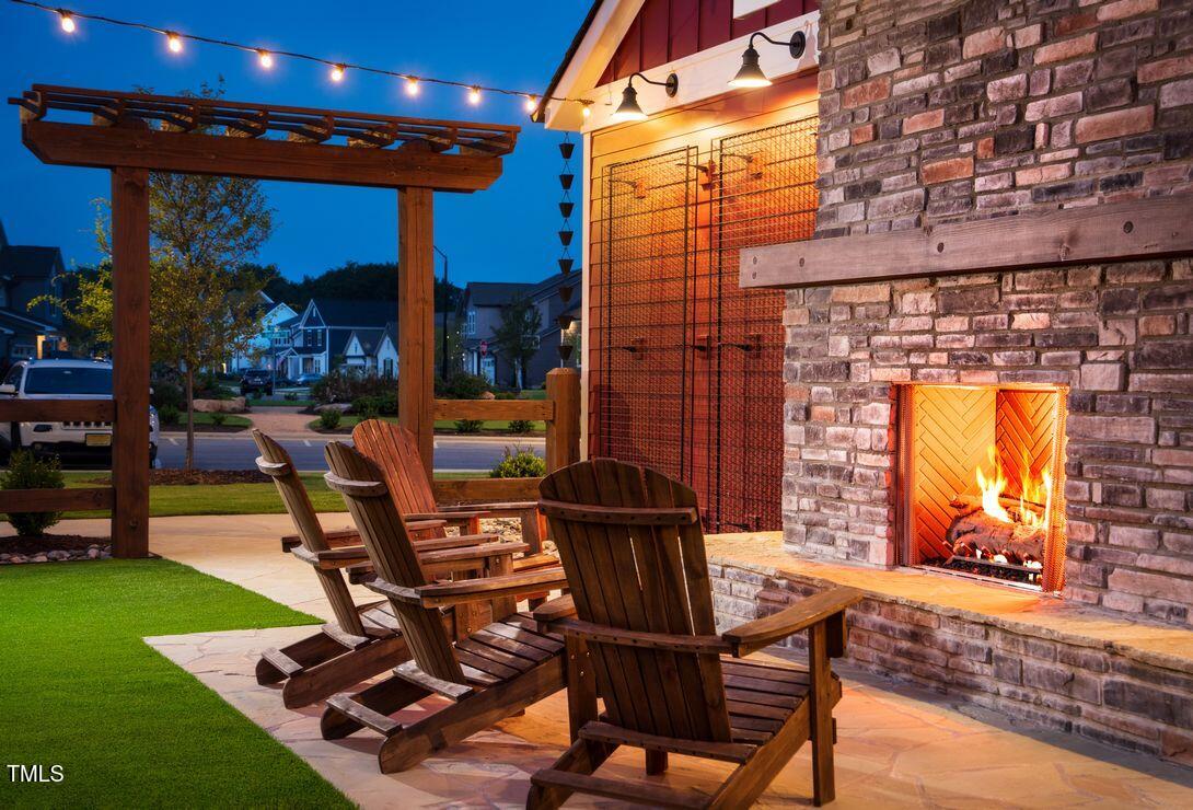 64 Firefly Lane