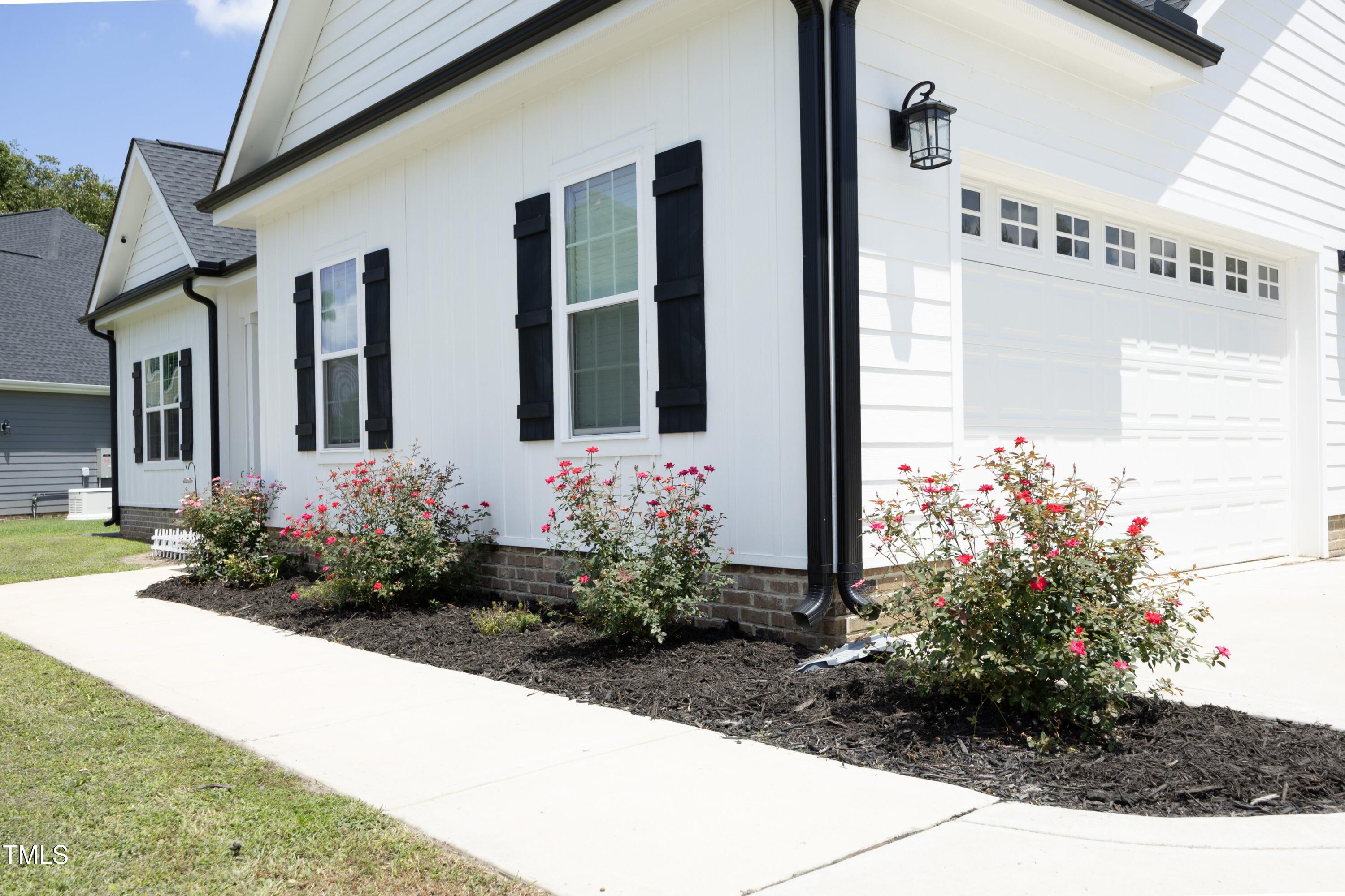 130 Crownview Lane