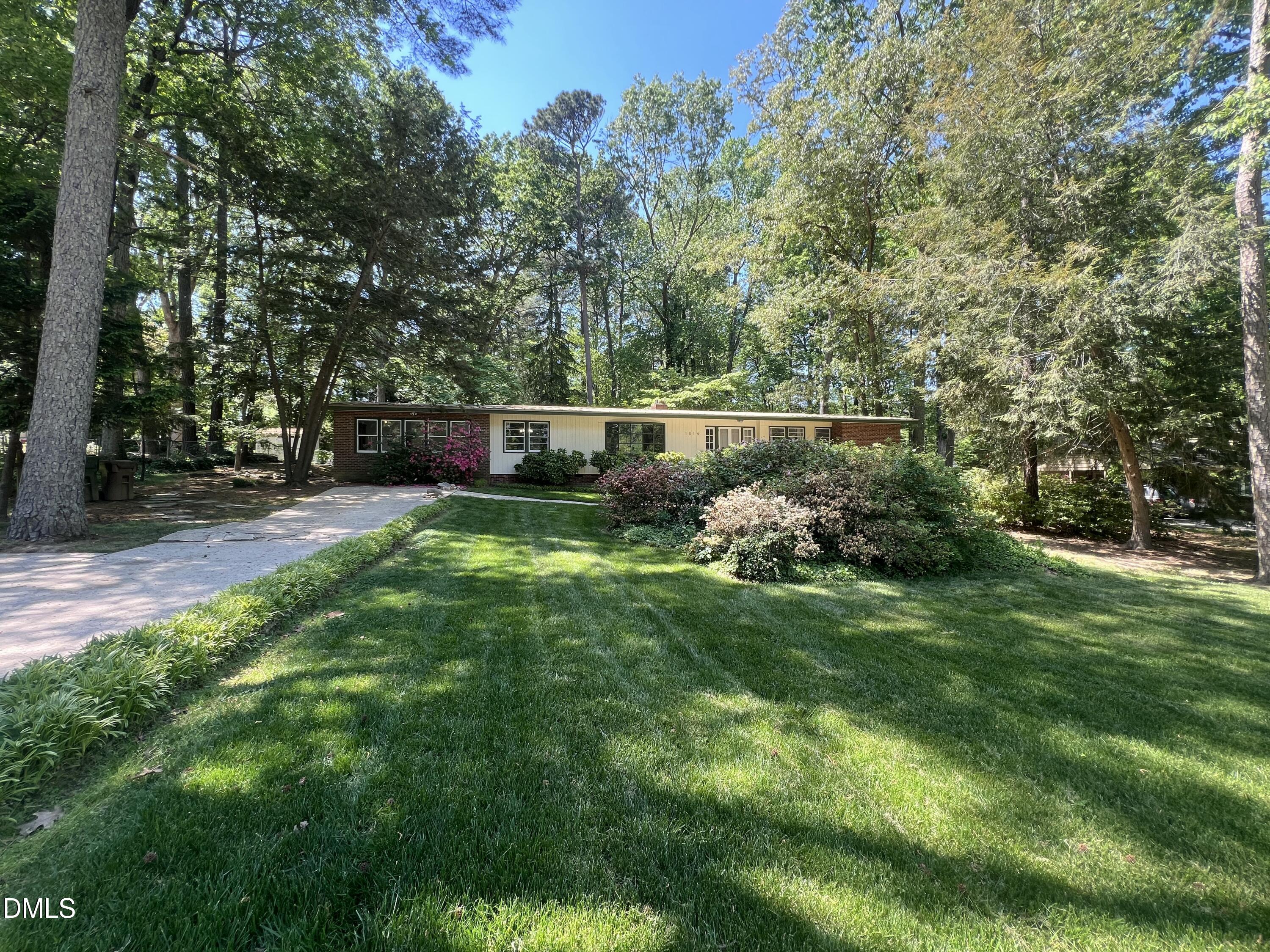 1014 Washington Street