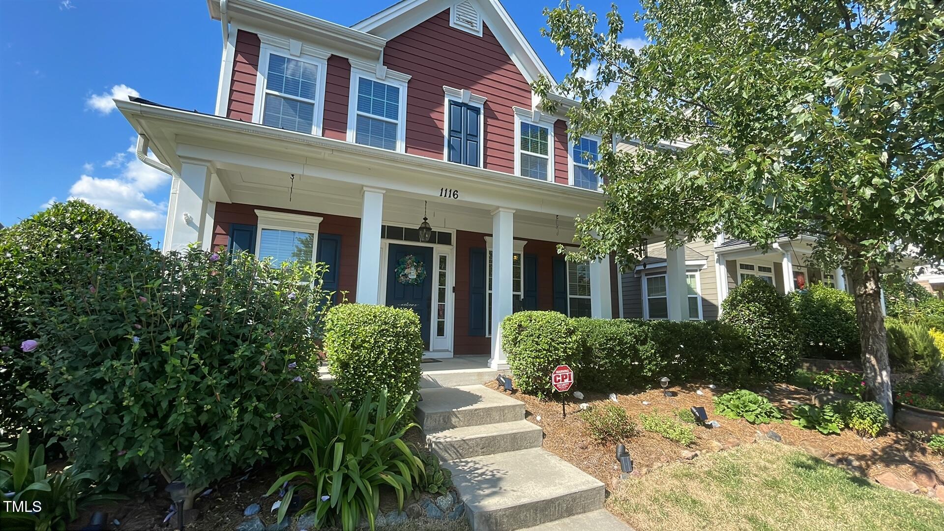 1116 Crinoline Lane