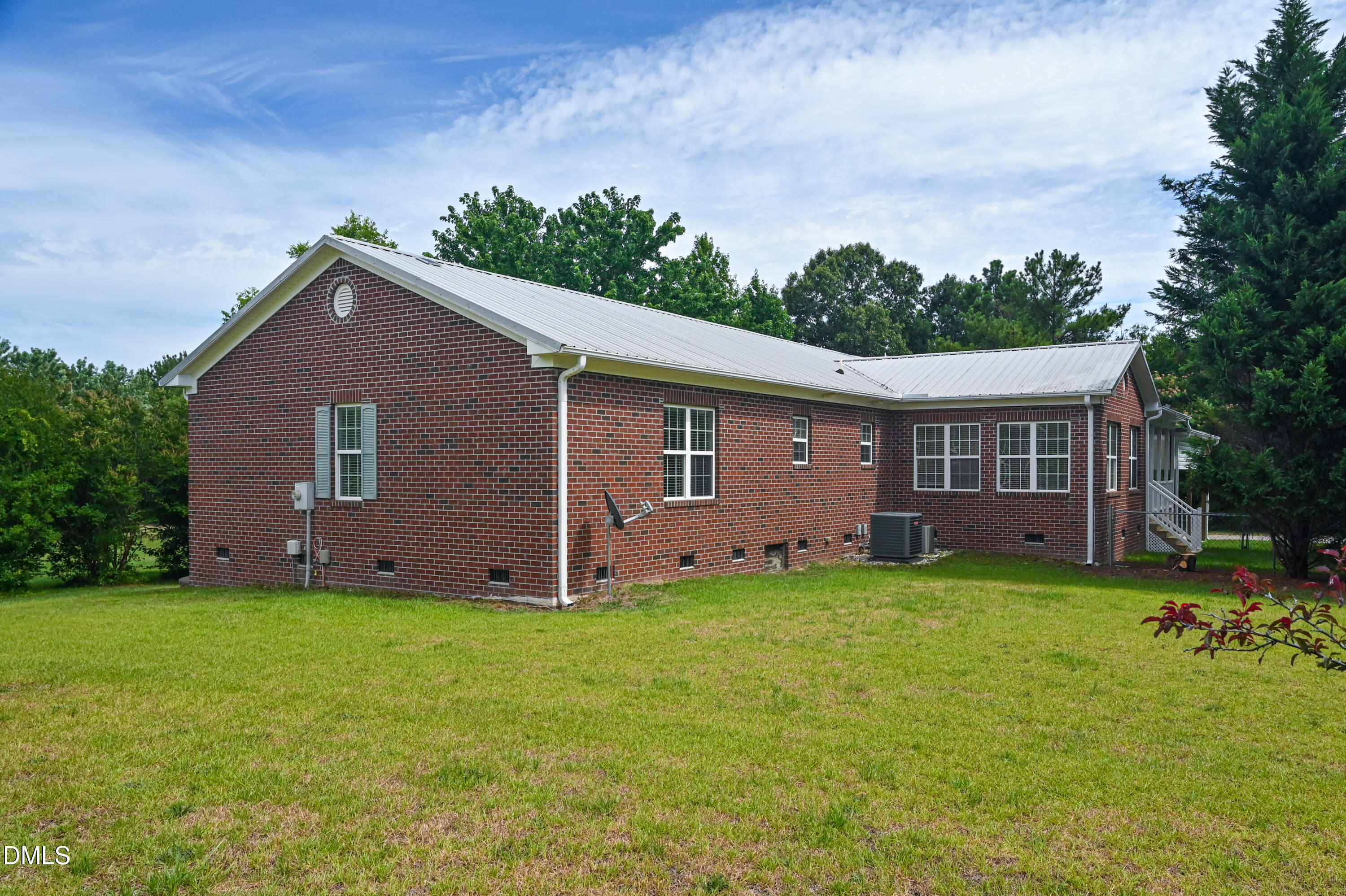 3406 Cemetery Road