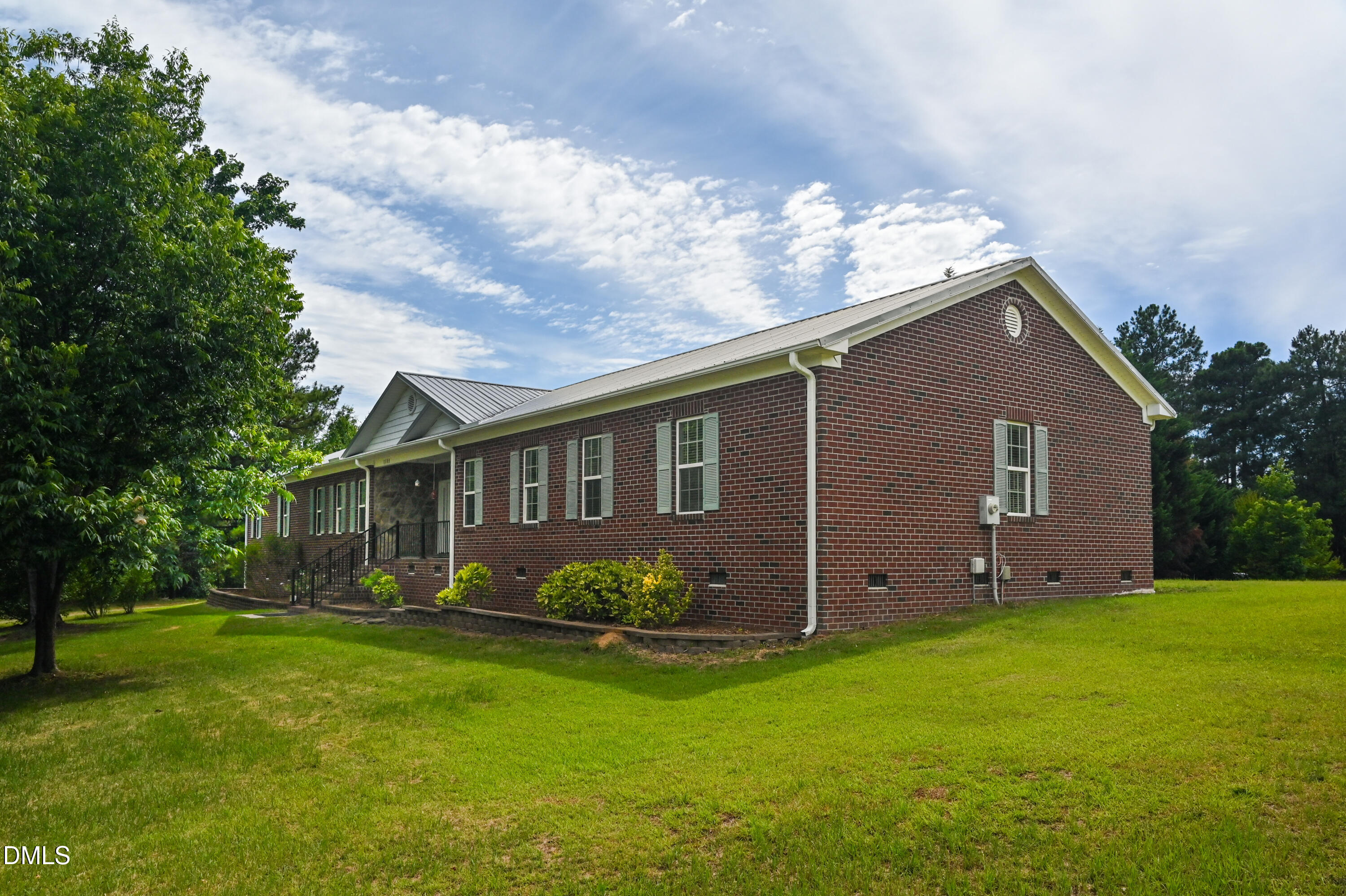 3406 Cemetery Road