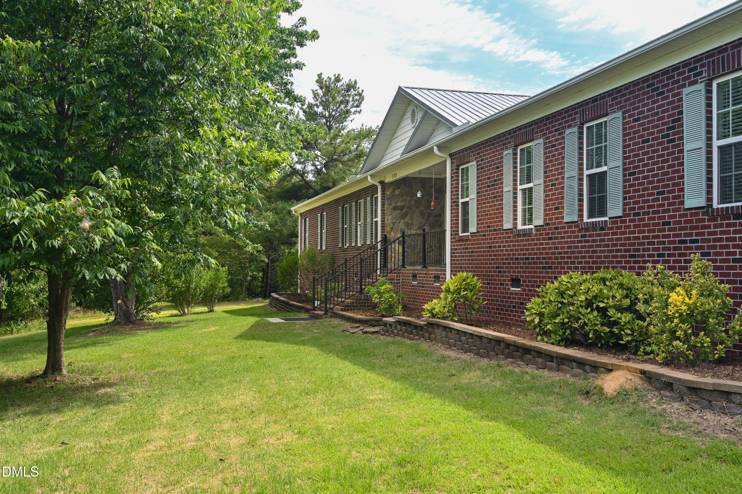 3406 Cemetery Road