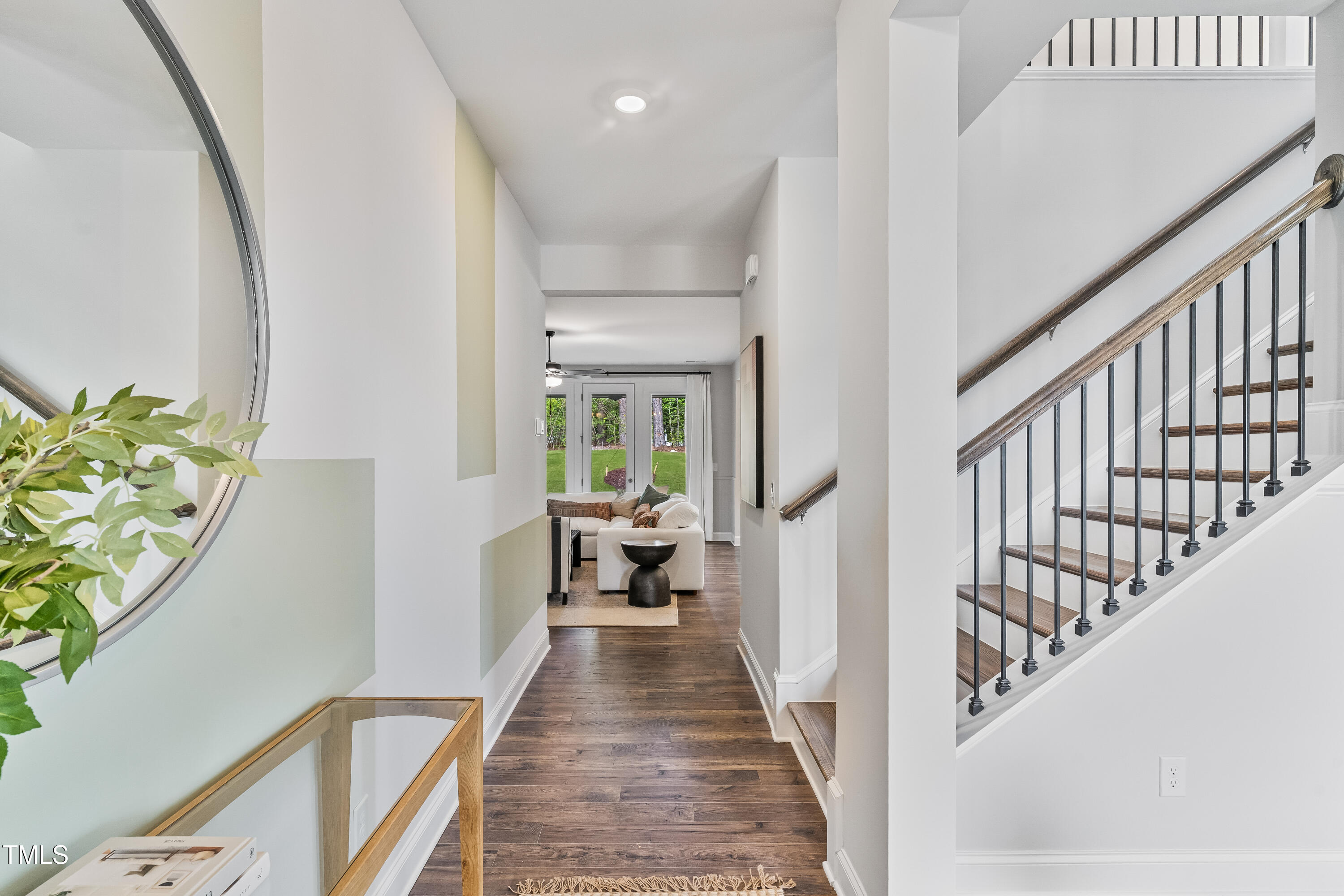 601 Metroliner Place