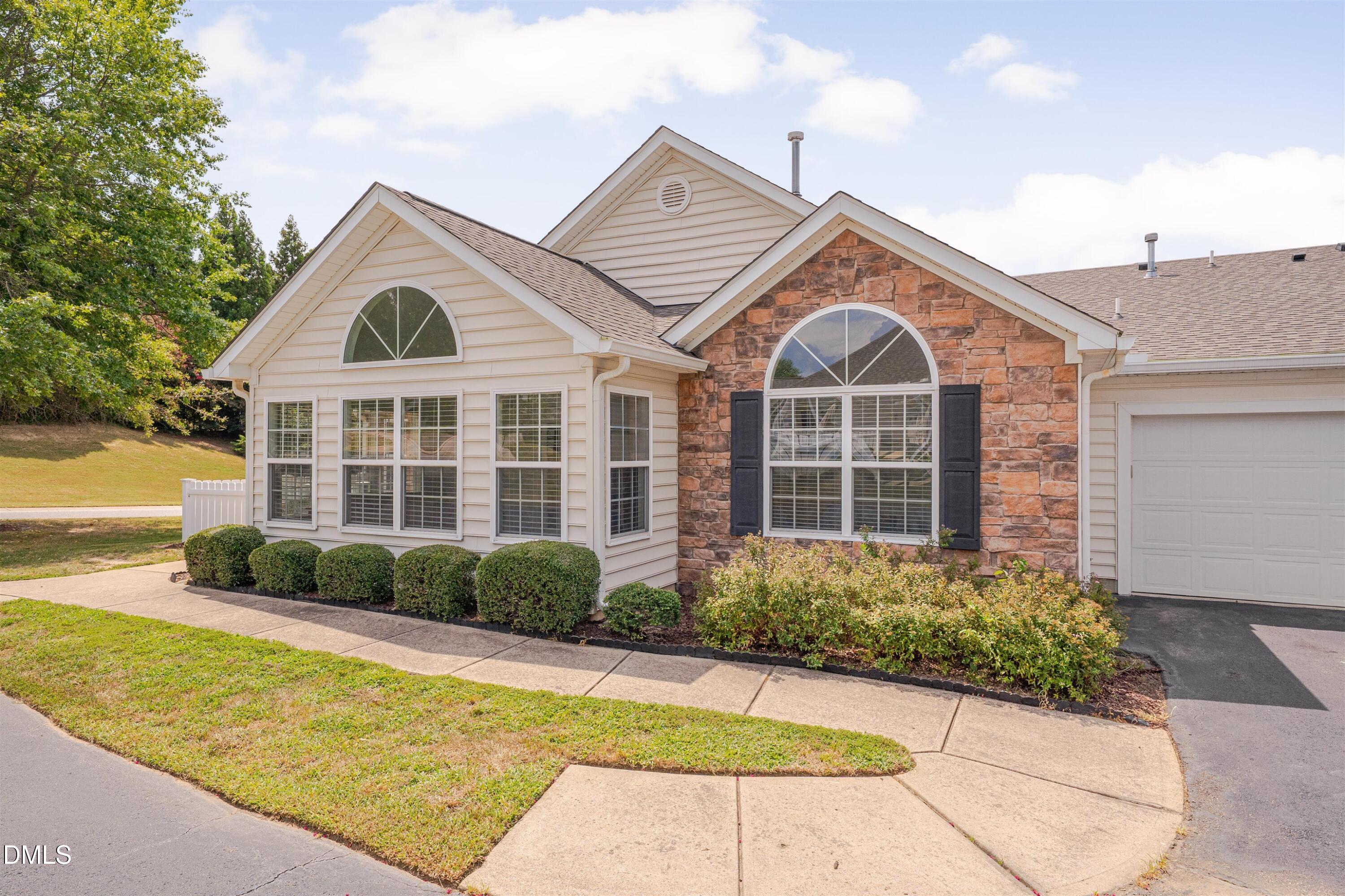 1169 Blue Bird Lane