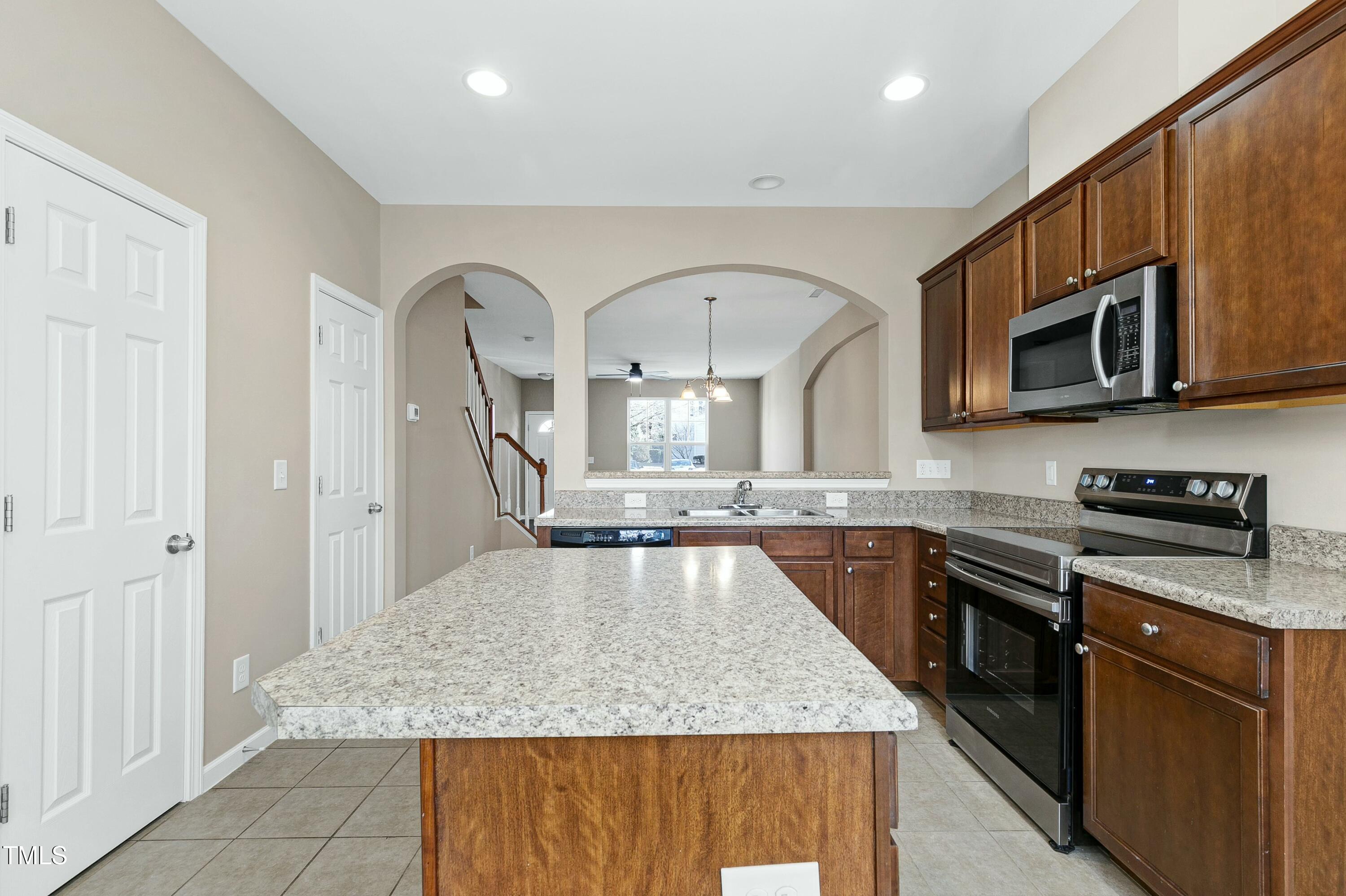 2972 Berkeley Springs Place