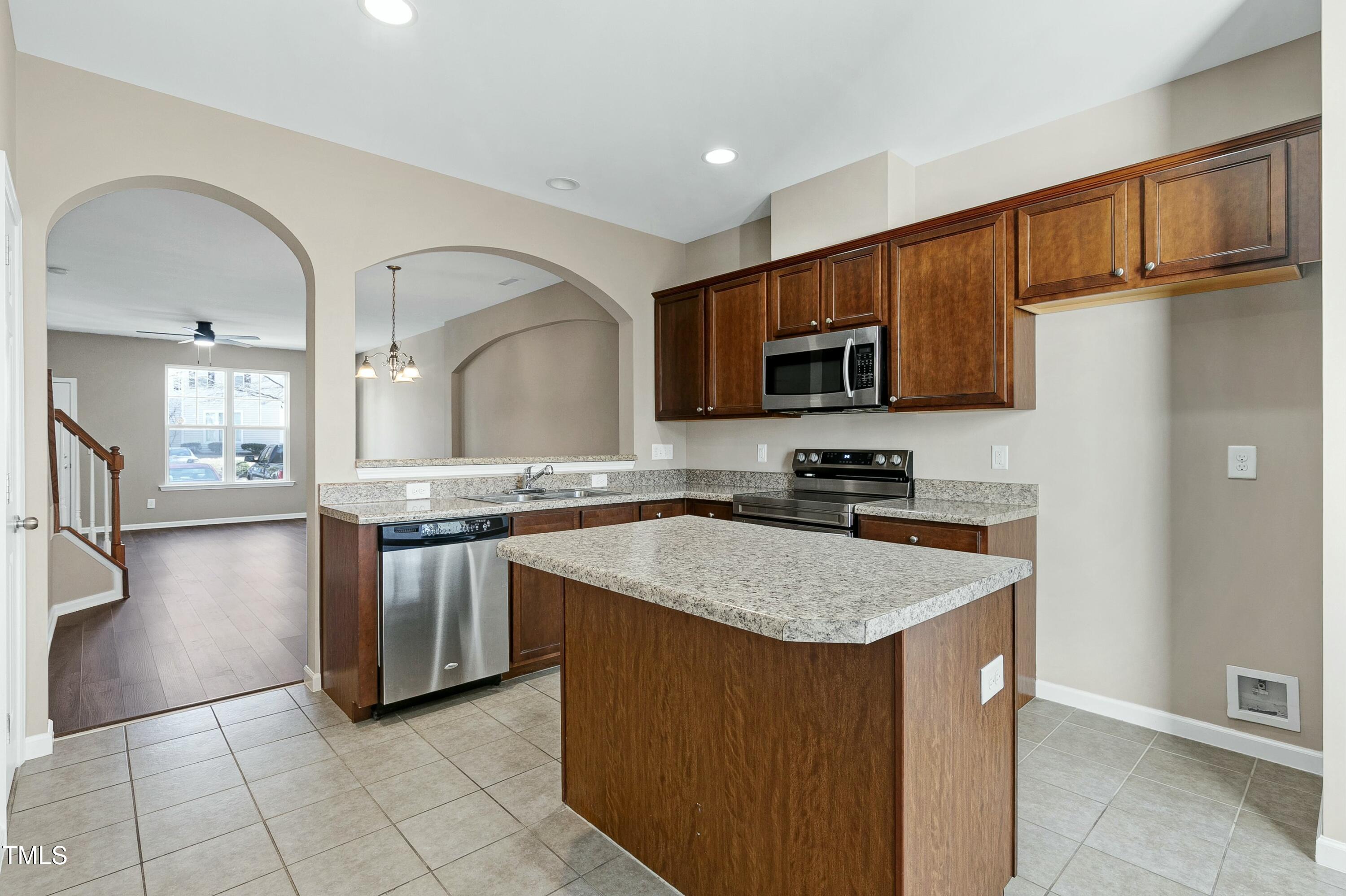 2972 Berkeley Springs Place