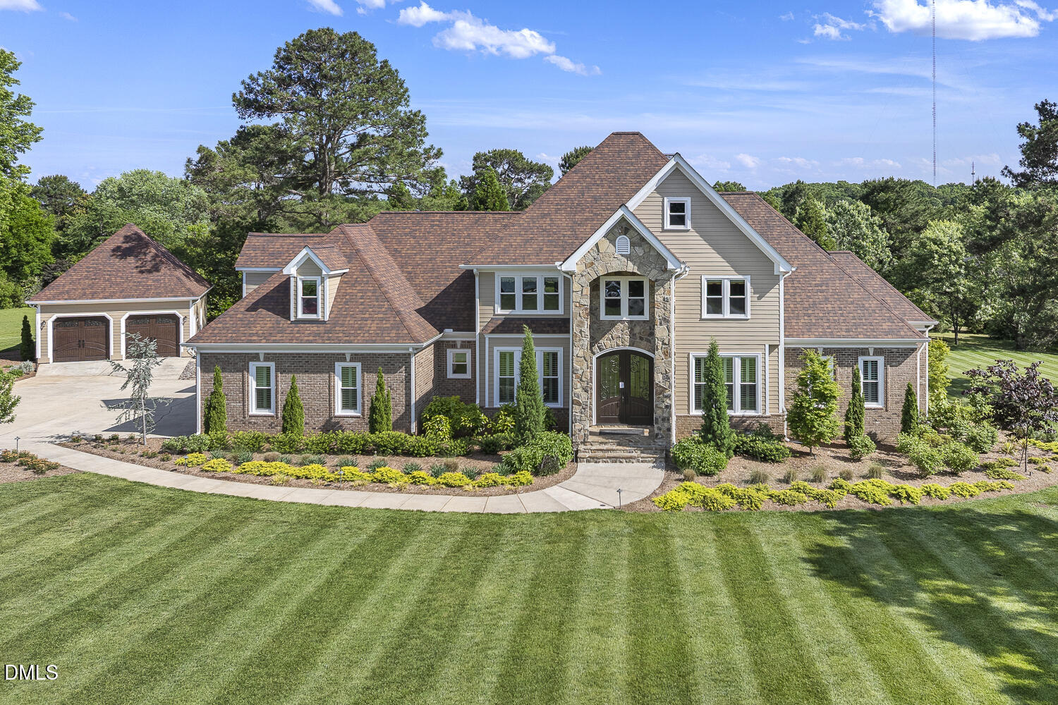 6909 Darcy Lane