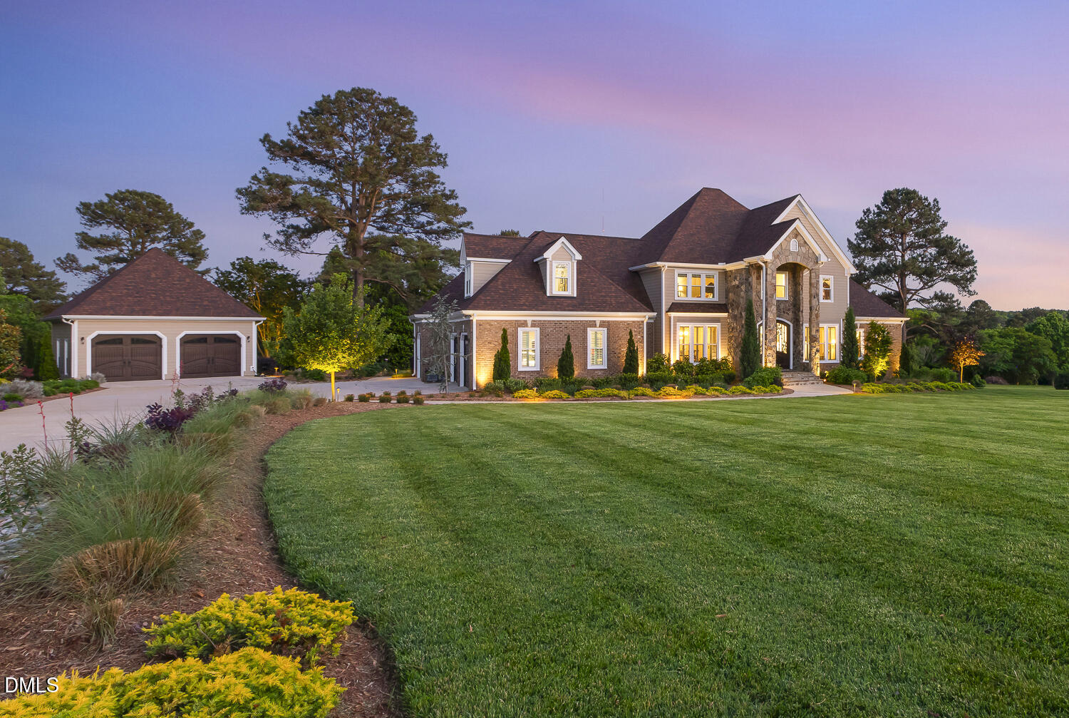 6909 Darcy Lane