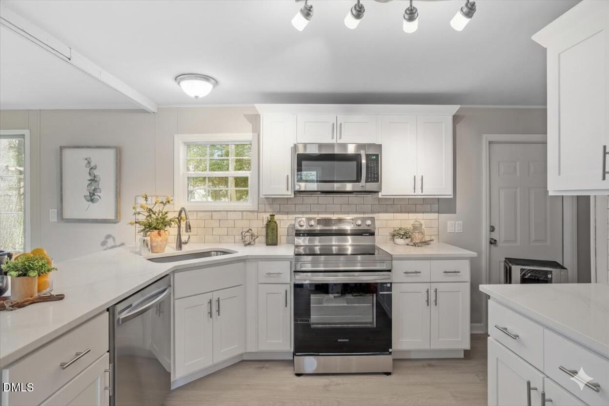 121 Countrywood Drive