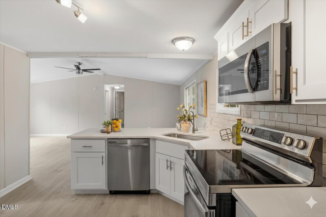 121 Countrywood Drive