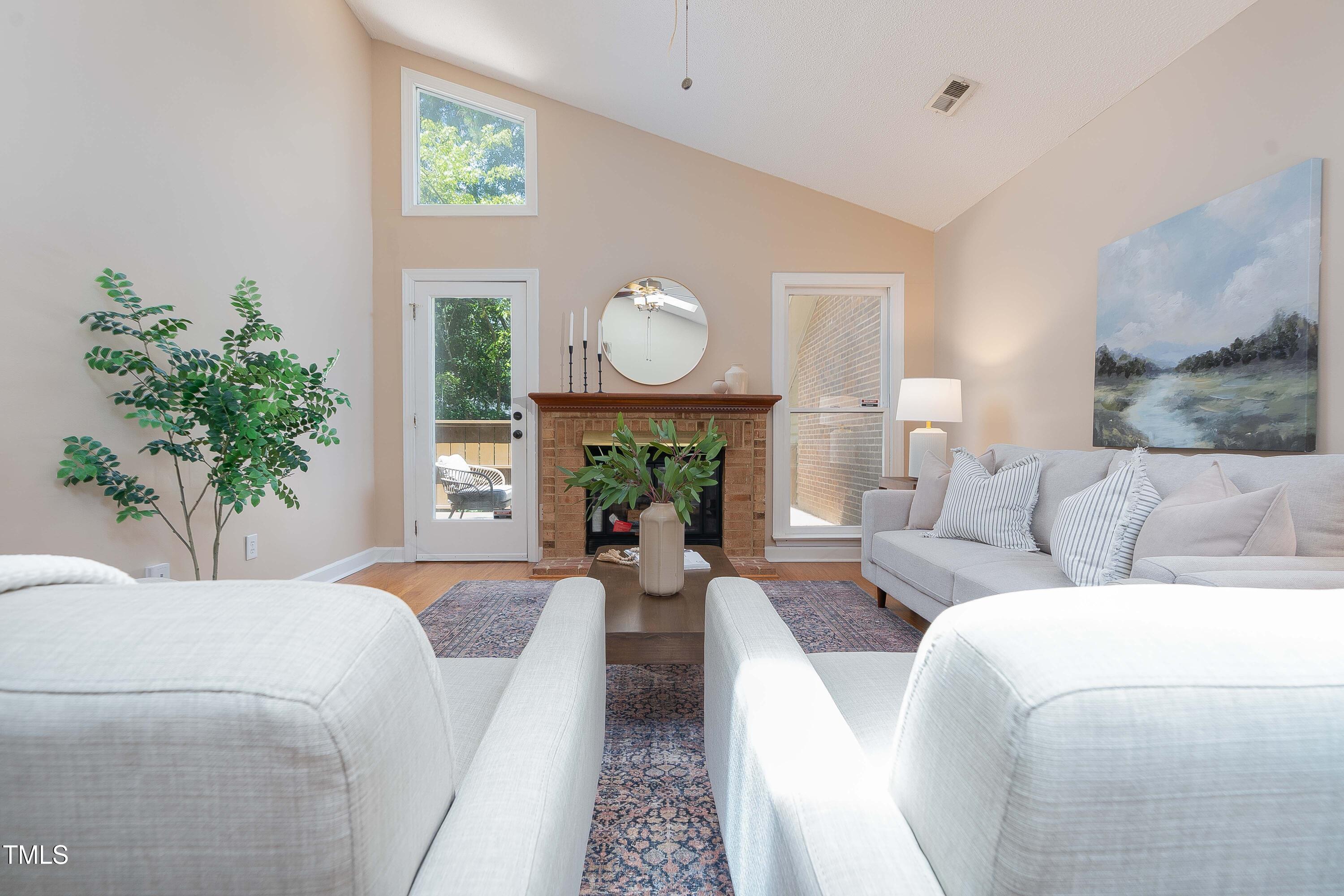 200 W Woodcroft Parkway 52a