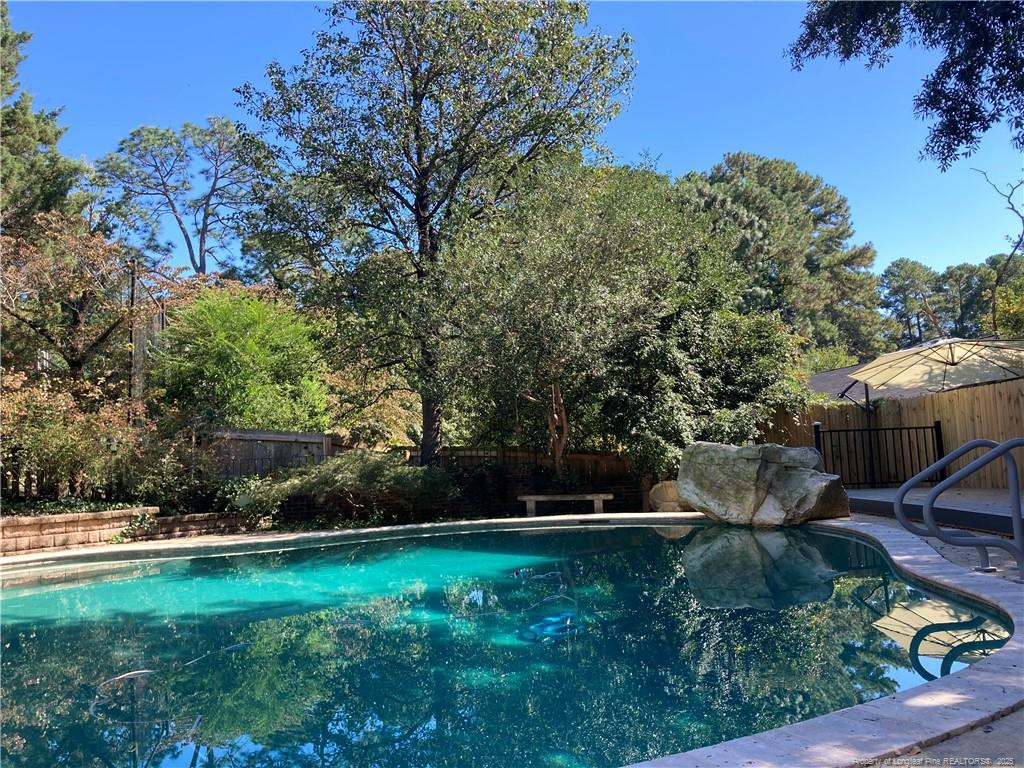 1423 Pine Valley Loop