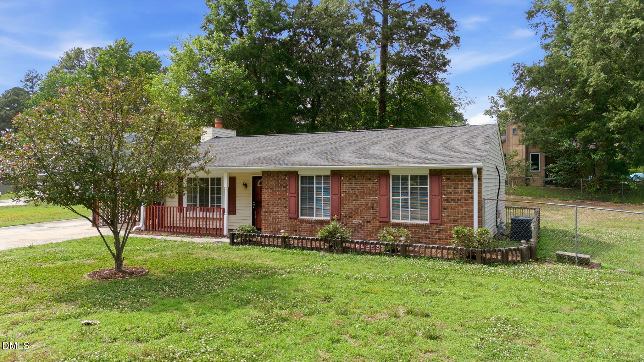 3909 Old Creek Court