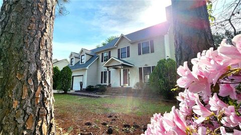 1959 Oakview Drive Fayetteville NC 28304