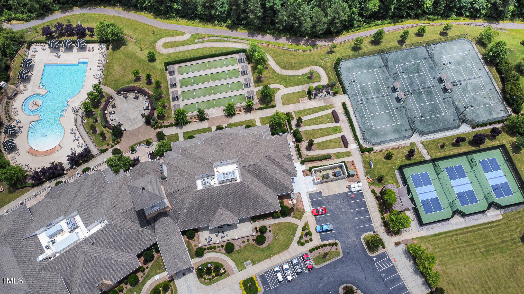 1204 E Rosedale Creek Drive