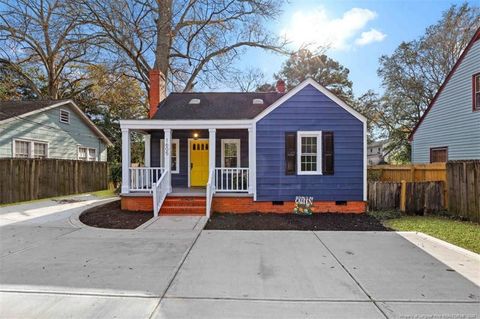 Photo of 1605 Morganton Road, Fayetteville, NC 28305 (MLS # LP755338)