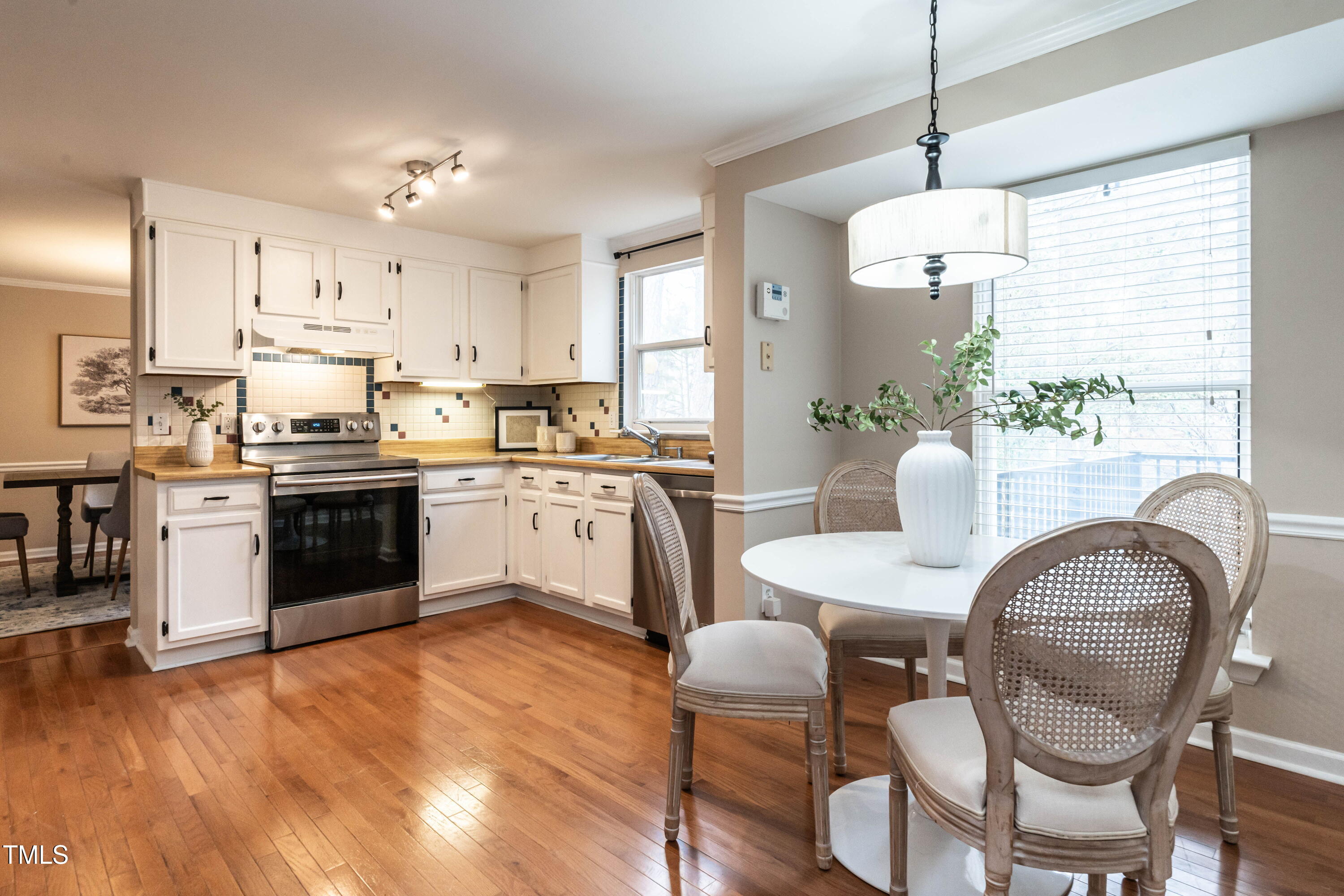 Raleigh, North Carolina 27615, United States, 3 Bedrooms Bedrooms, ,3 BathroomsBathrooms,Residential,Active,84963