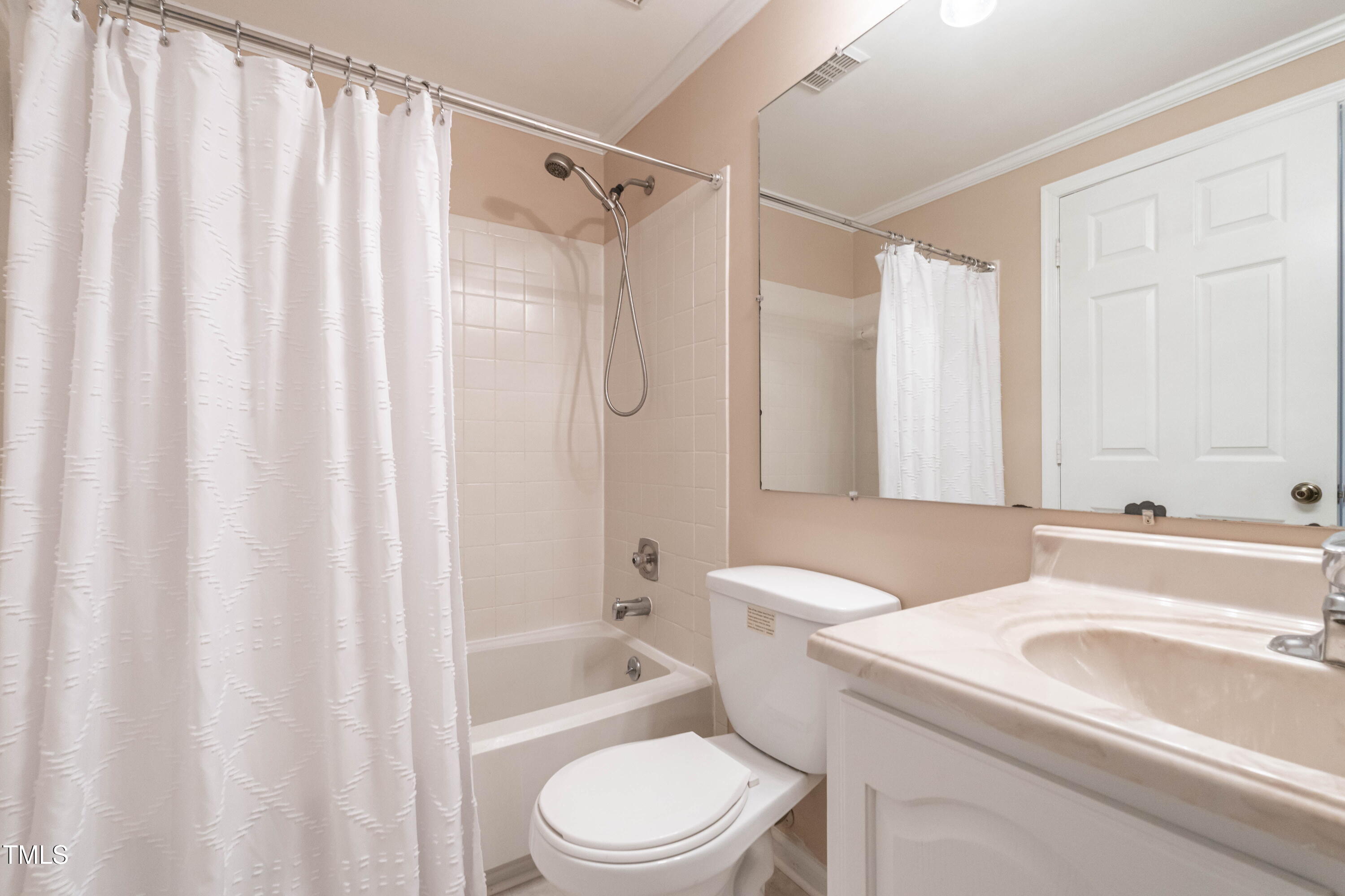 Raleigh, North Carolina 27615, United States, 3 Bedrooms Bedrooms, ,3 BathroomsBathrooms,Residential,Active,84963