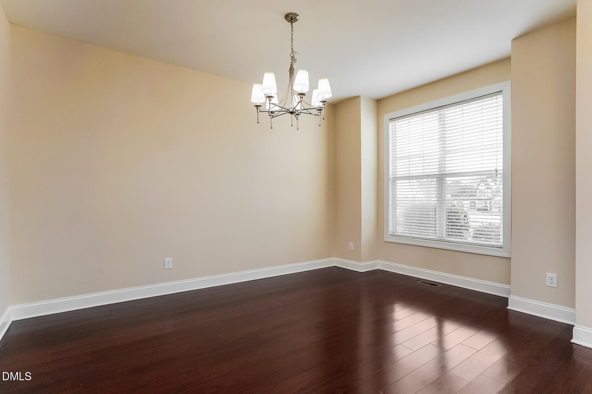 1003 Azalea Cottage Court