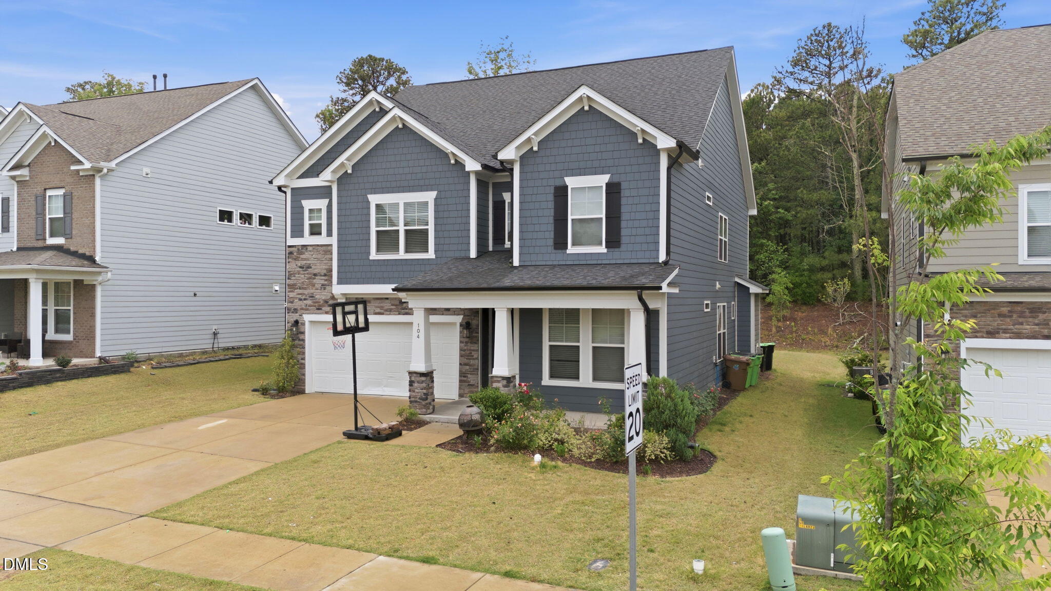 104 Gabbro Place