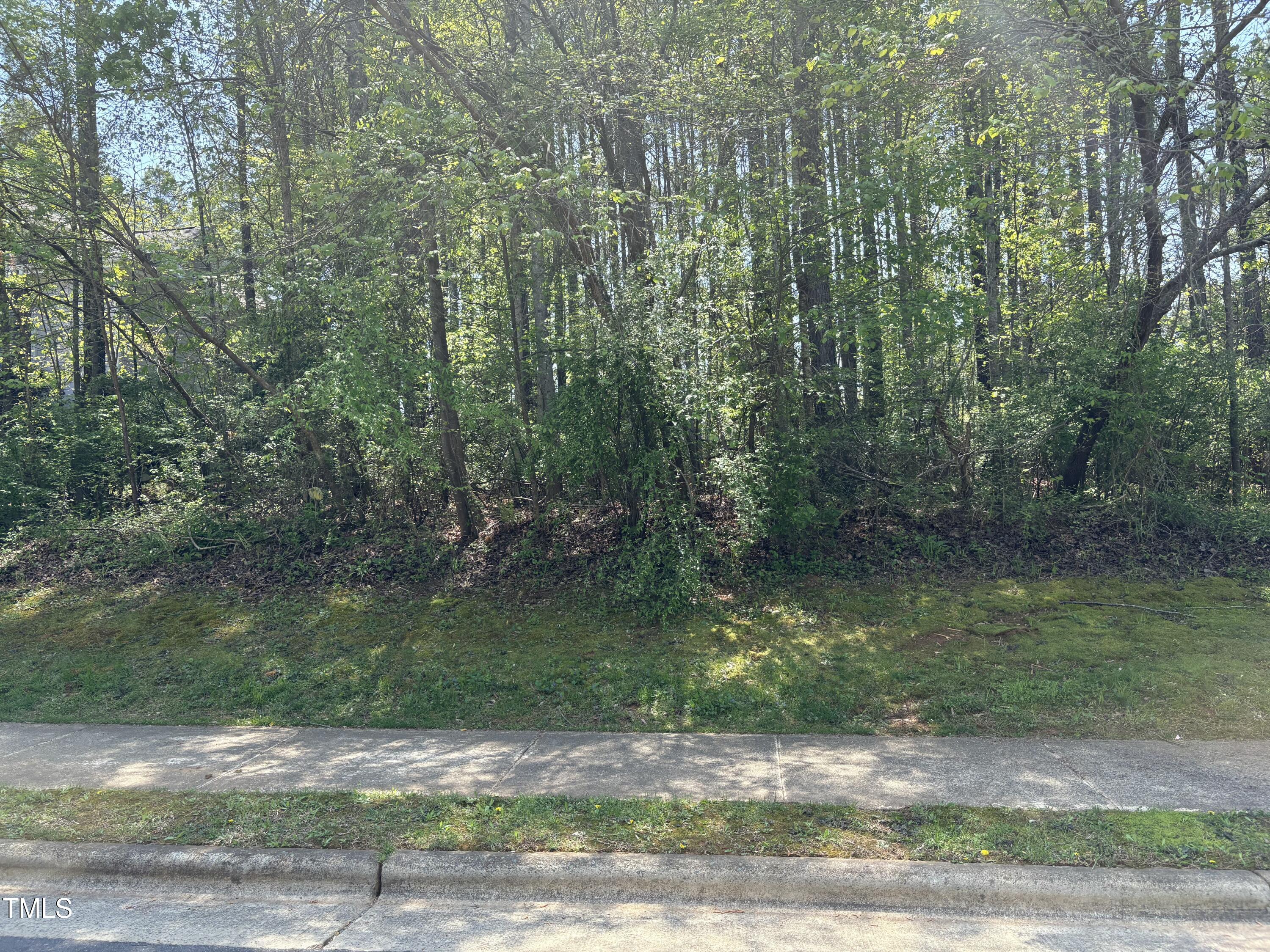 147 Colonial Trail Court