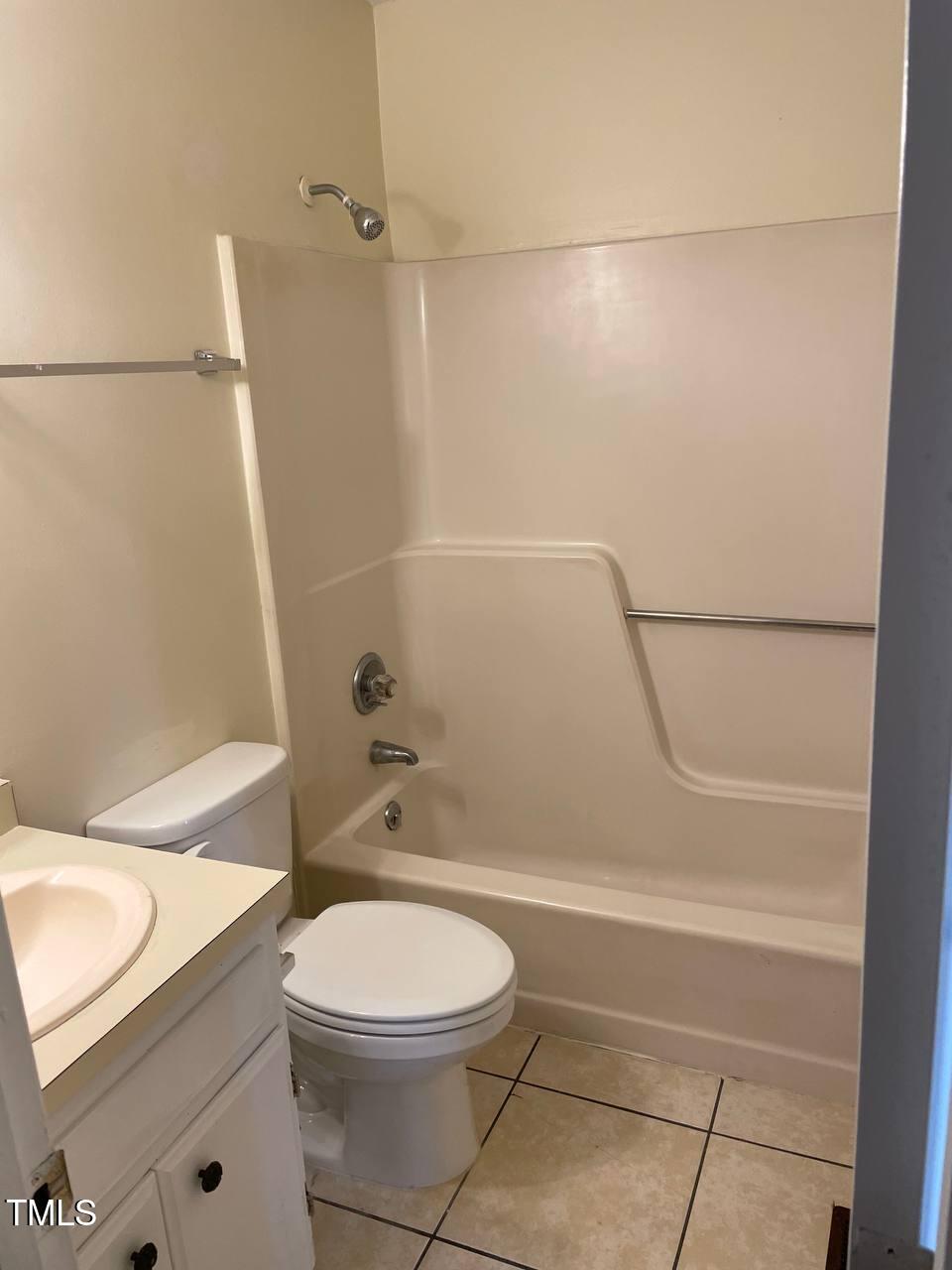 549-M W Cambridge Drive