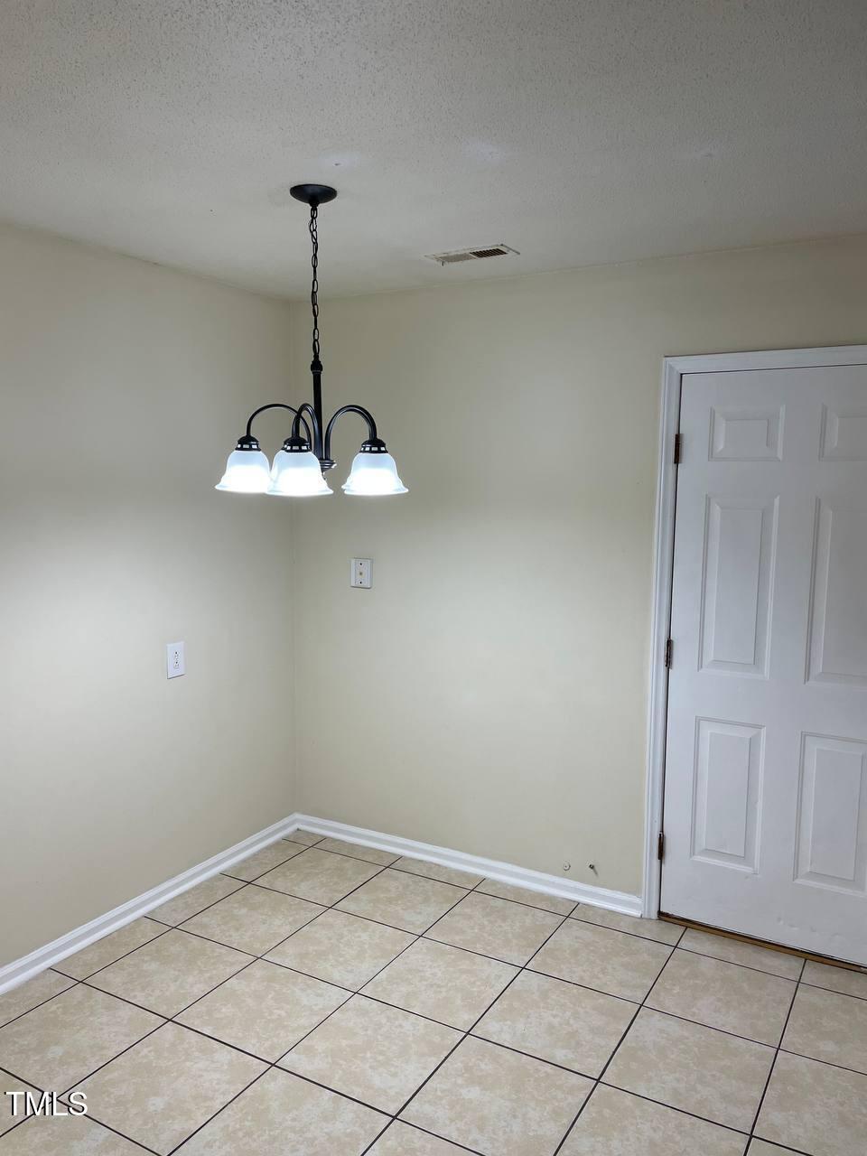 549-M W Cambridge Drive