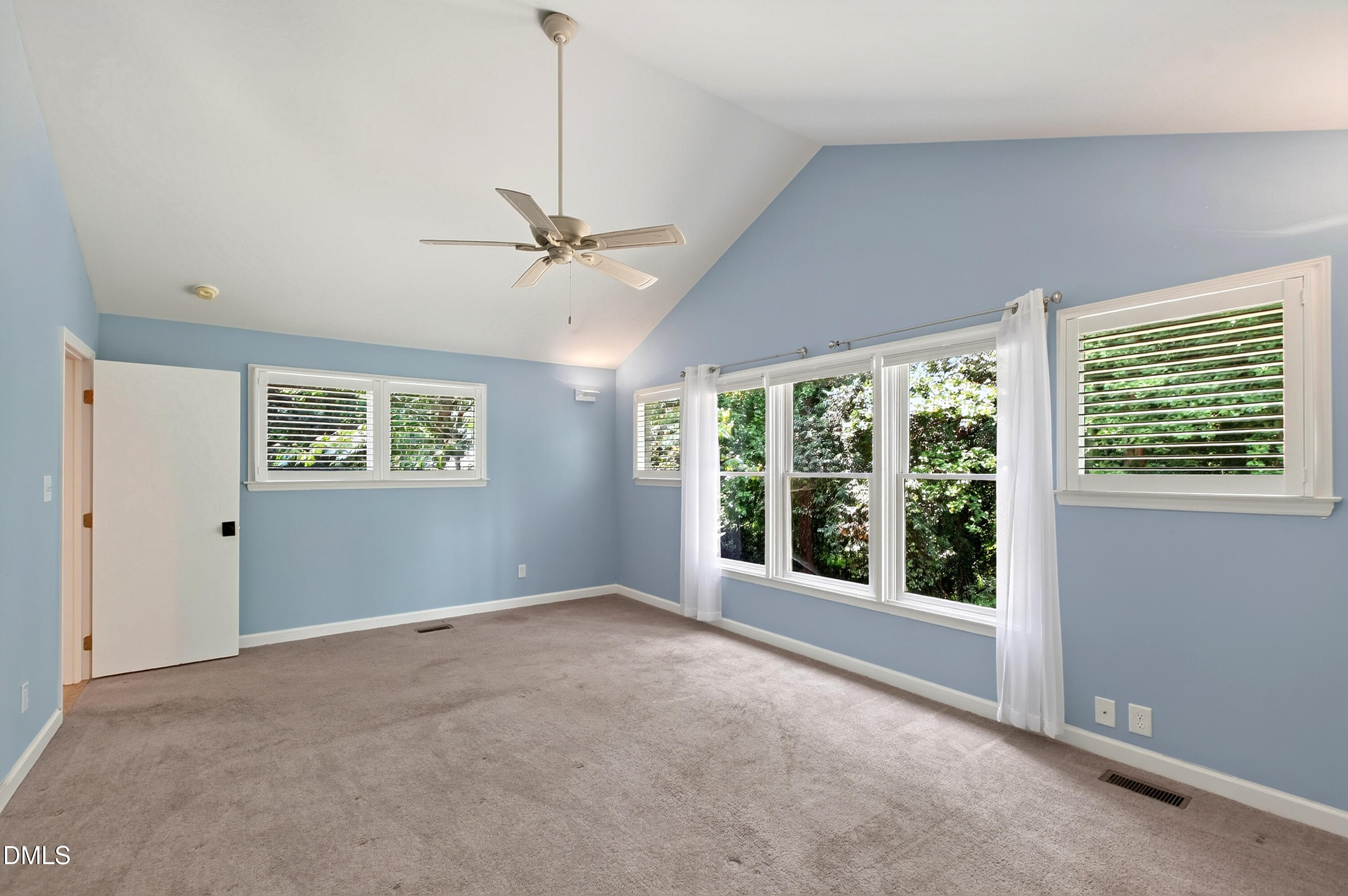1321 Hathaway Road