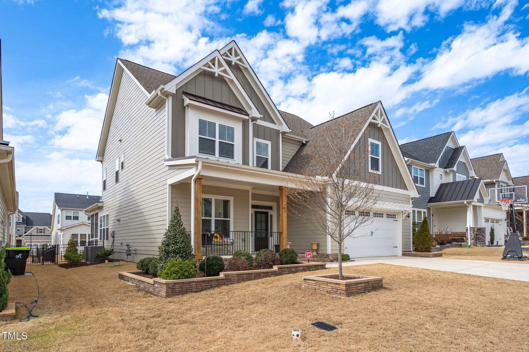 1530 Armscroft Lane