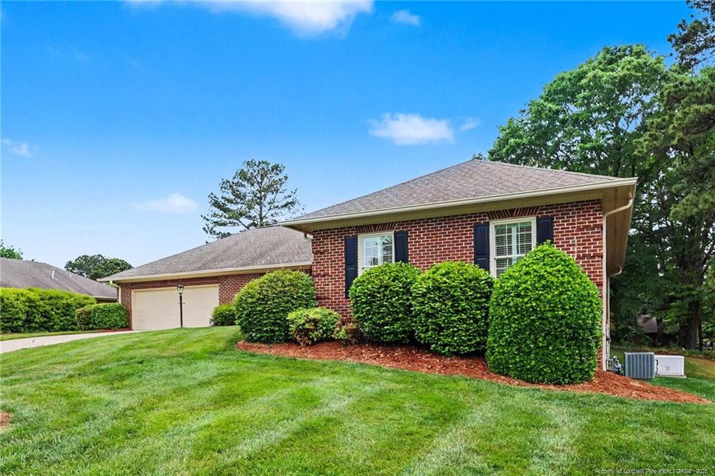 1004 Wentworth Court